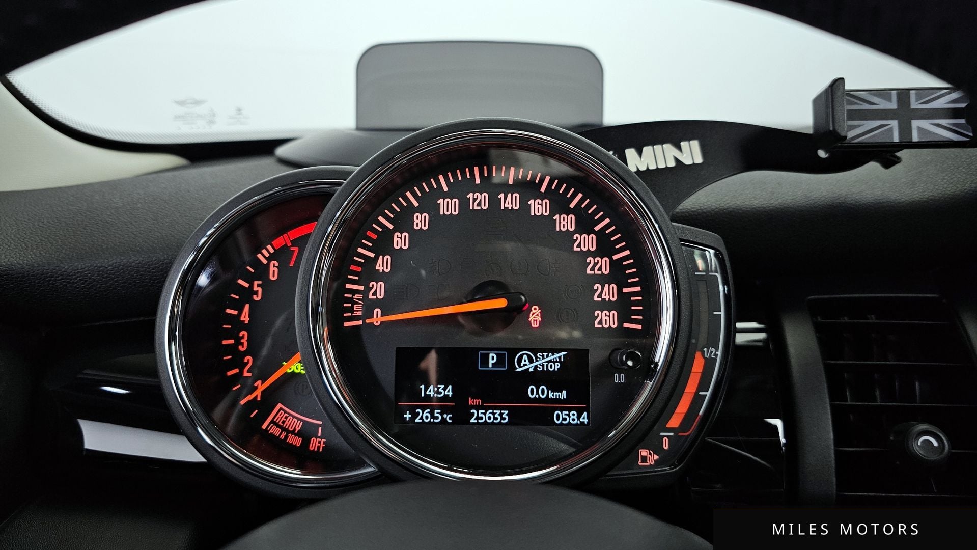 MINI Cooper 2020 — миниатюра 8