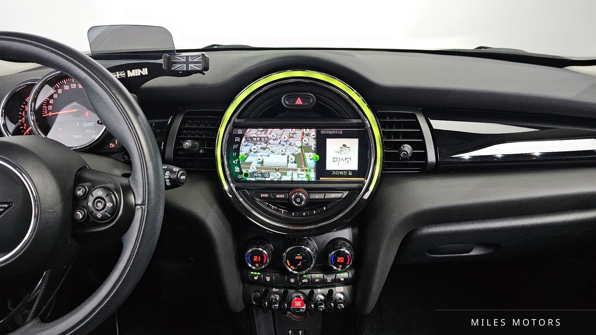 MINI Cooper 2020 — миниатюра 14