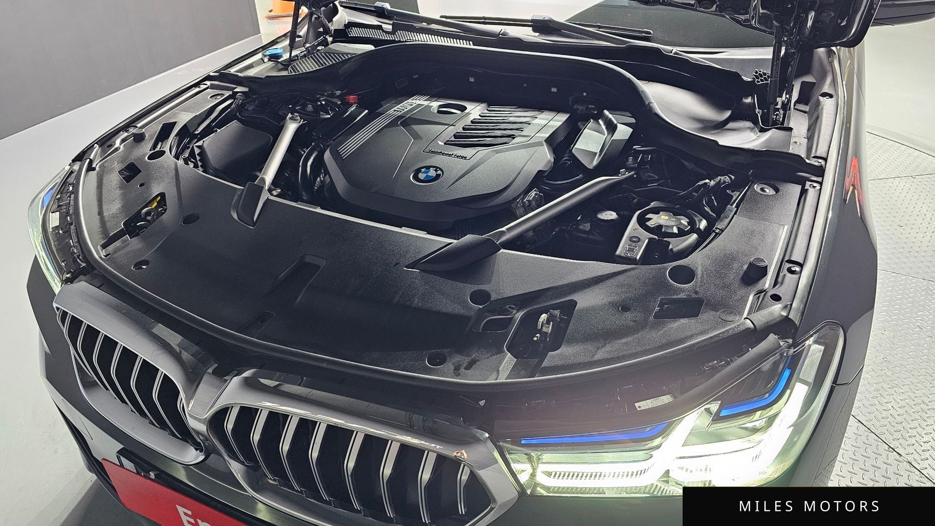 BMW 6 Series GT (G32) 2024 — миниатюра 6