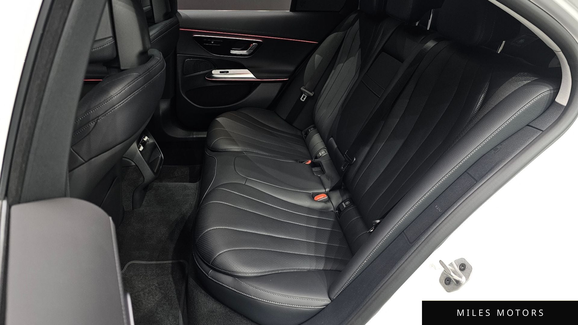 Mercedes-Benz E-클래스 W214 2025 — миниатюра 12