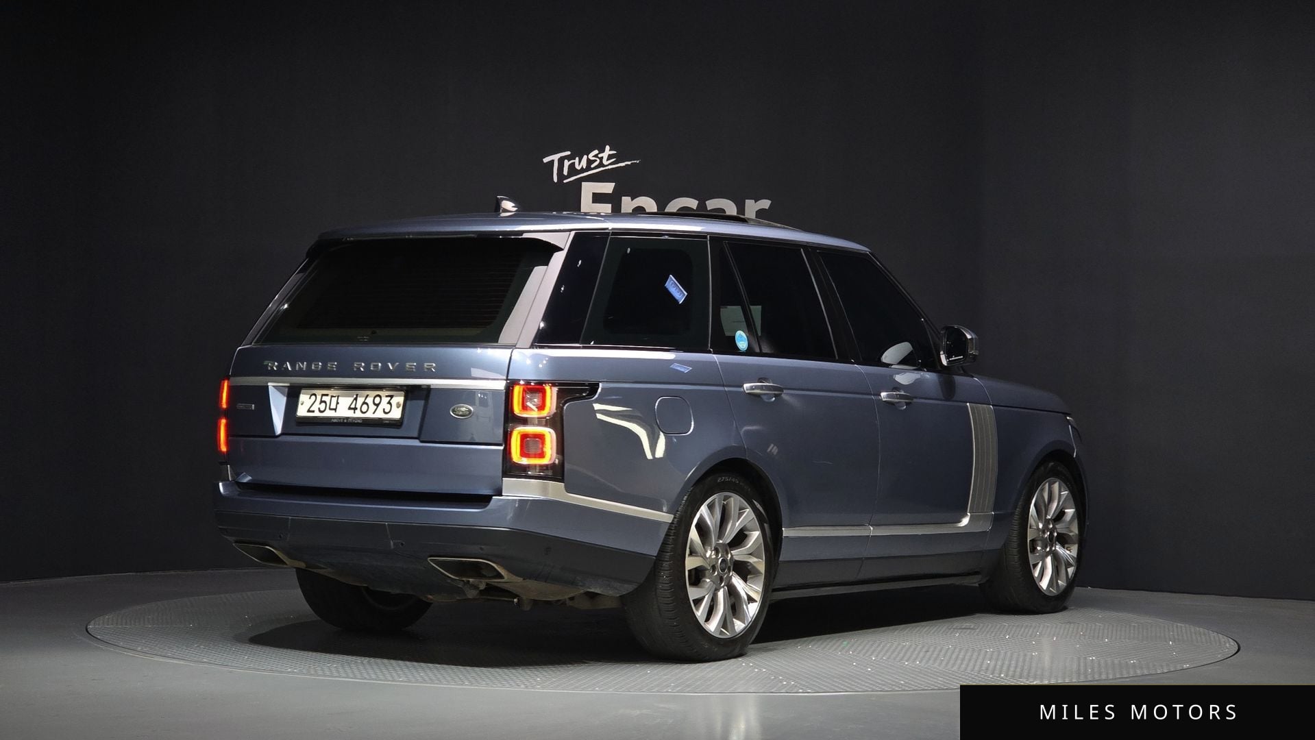 Land Rover Range Rover 2018 — миниатюра 2