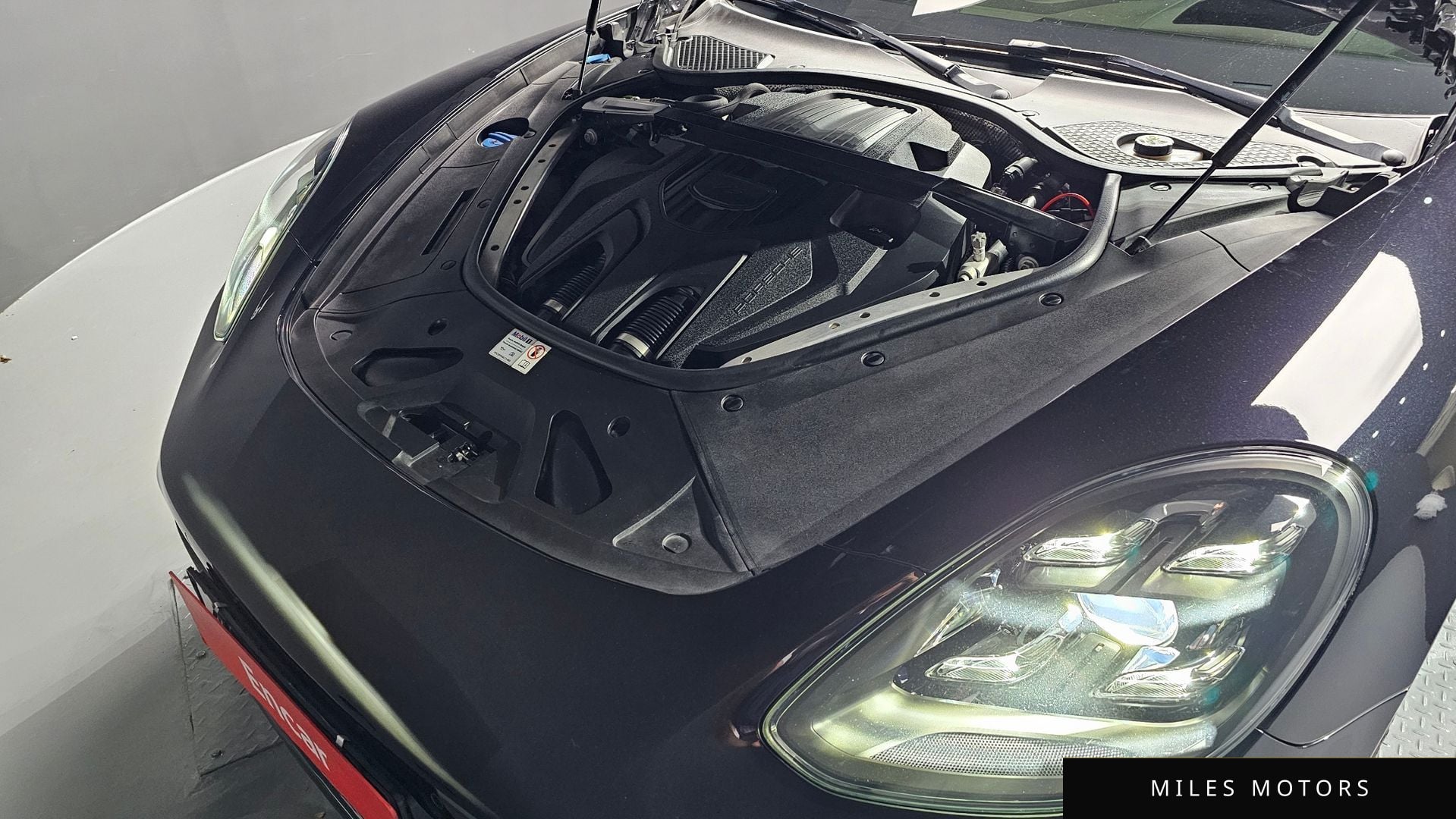 Porsche Panamera 2022 — миниатюра 6