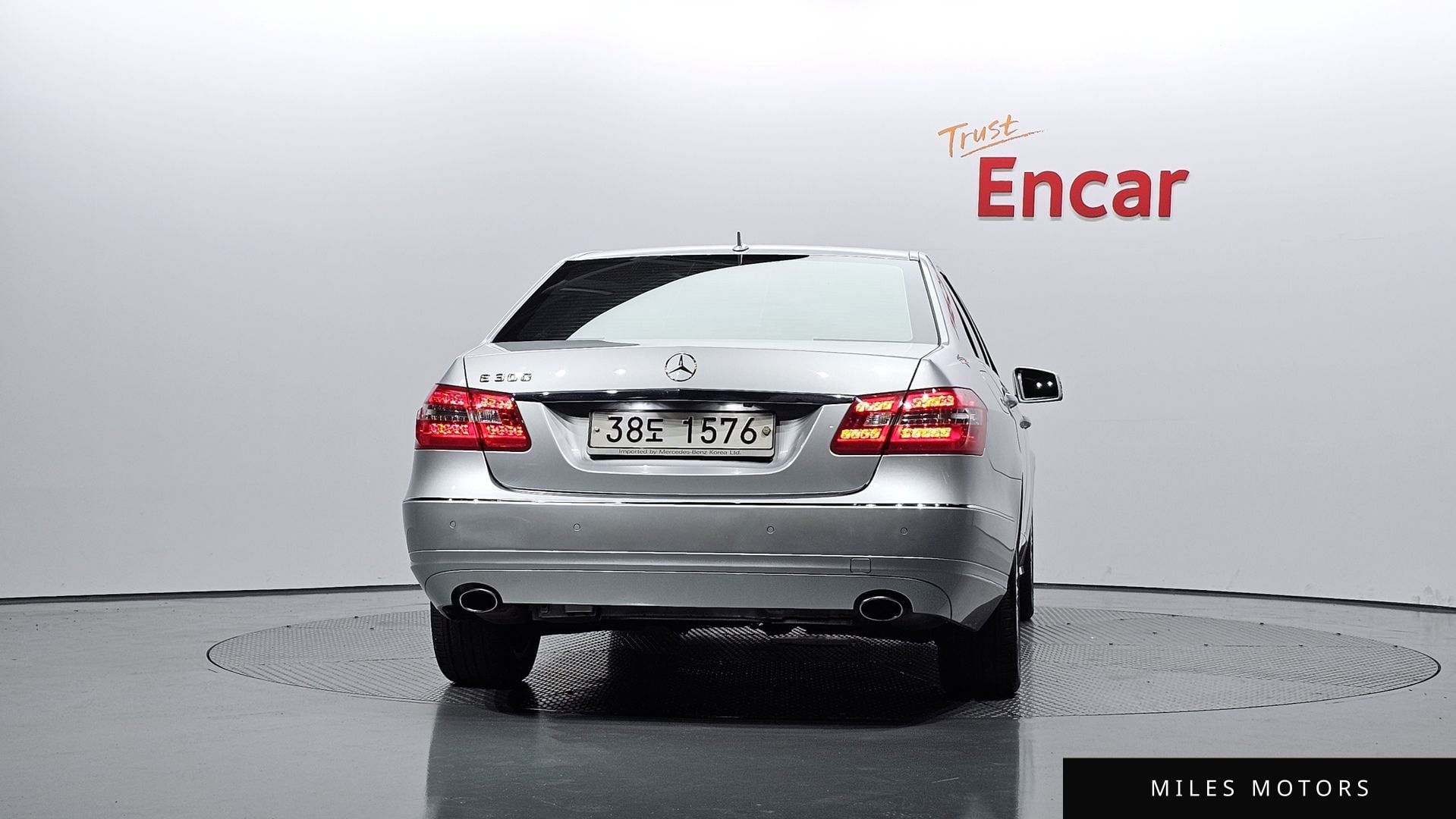 Mercedes-Benz E-Class W212 2010 — миниатюра 4