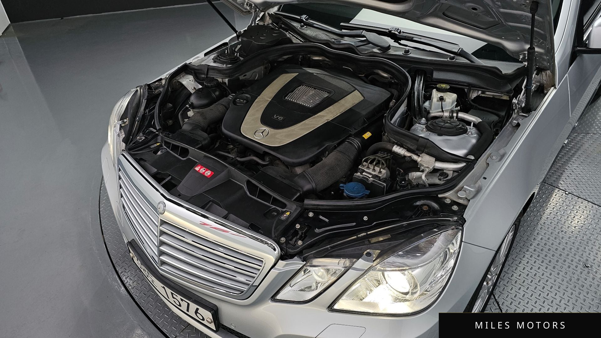 Mercedes-Benz E-Class W212 2010 — миниатюра 6