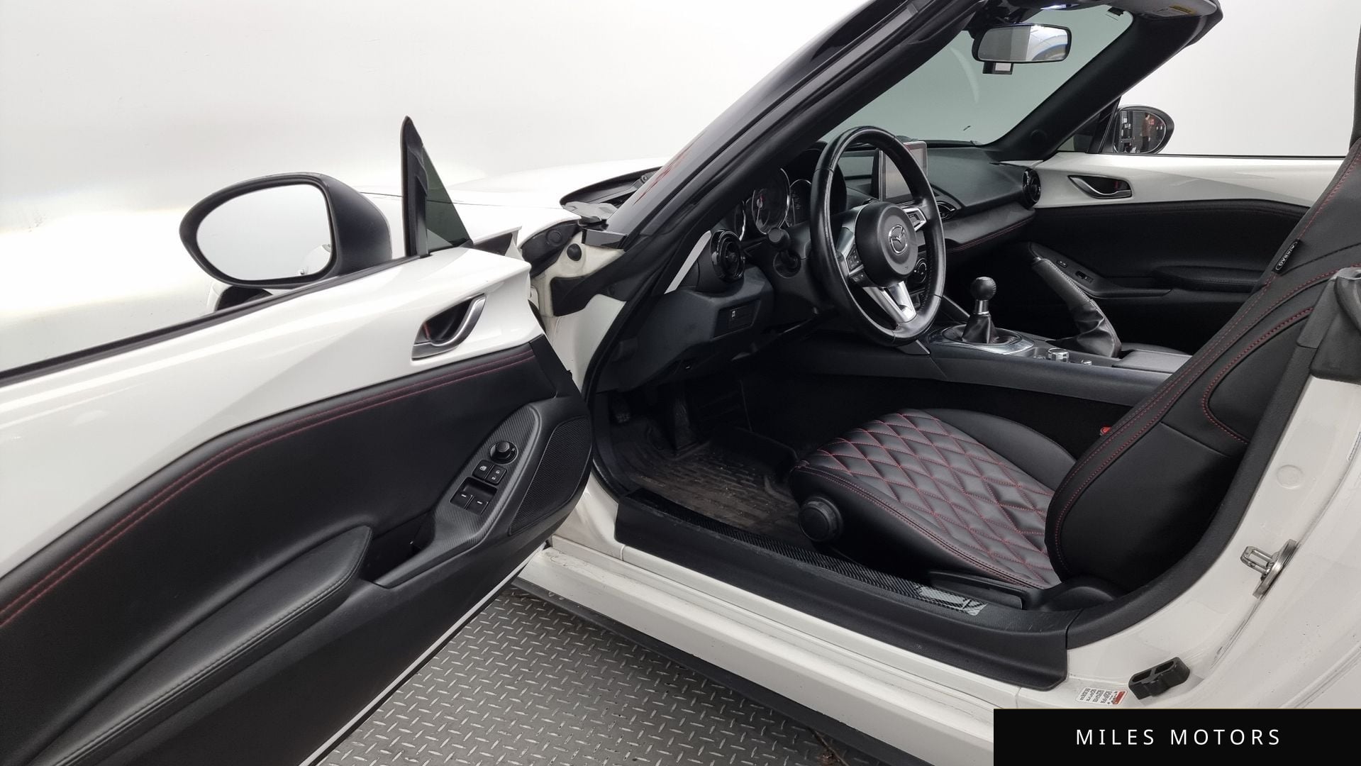 Mazda MX-5 MIATA 2016 — миниатюра 10