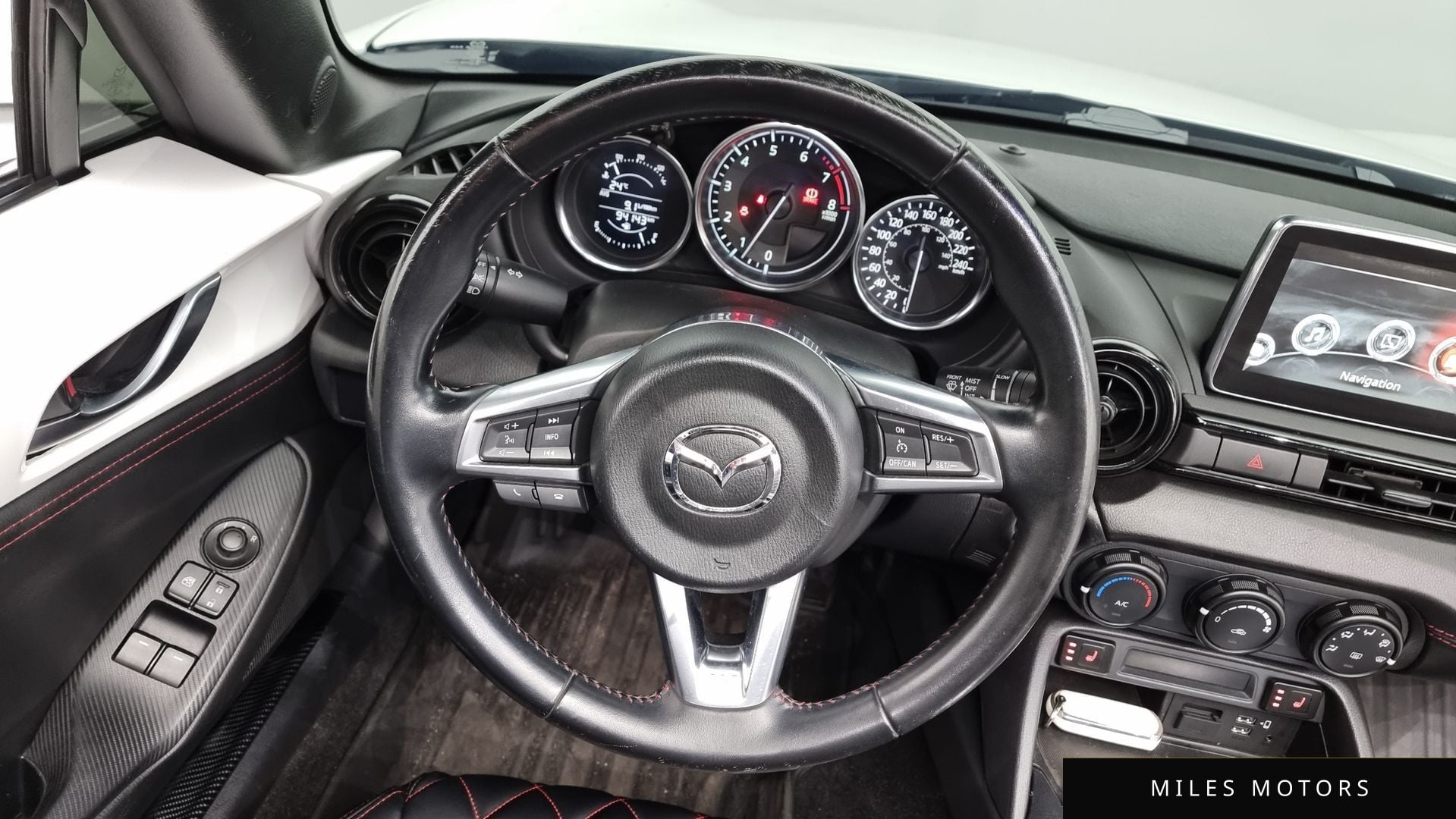 Mazda MX-5 MIATA 2016 — миниатюра 12