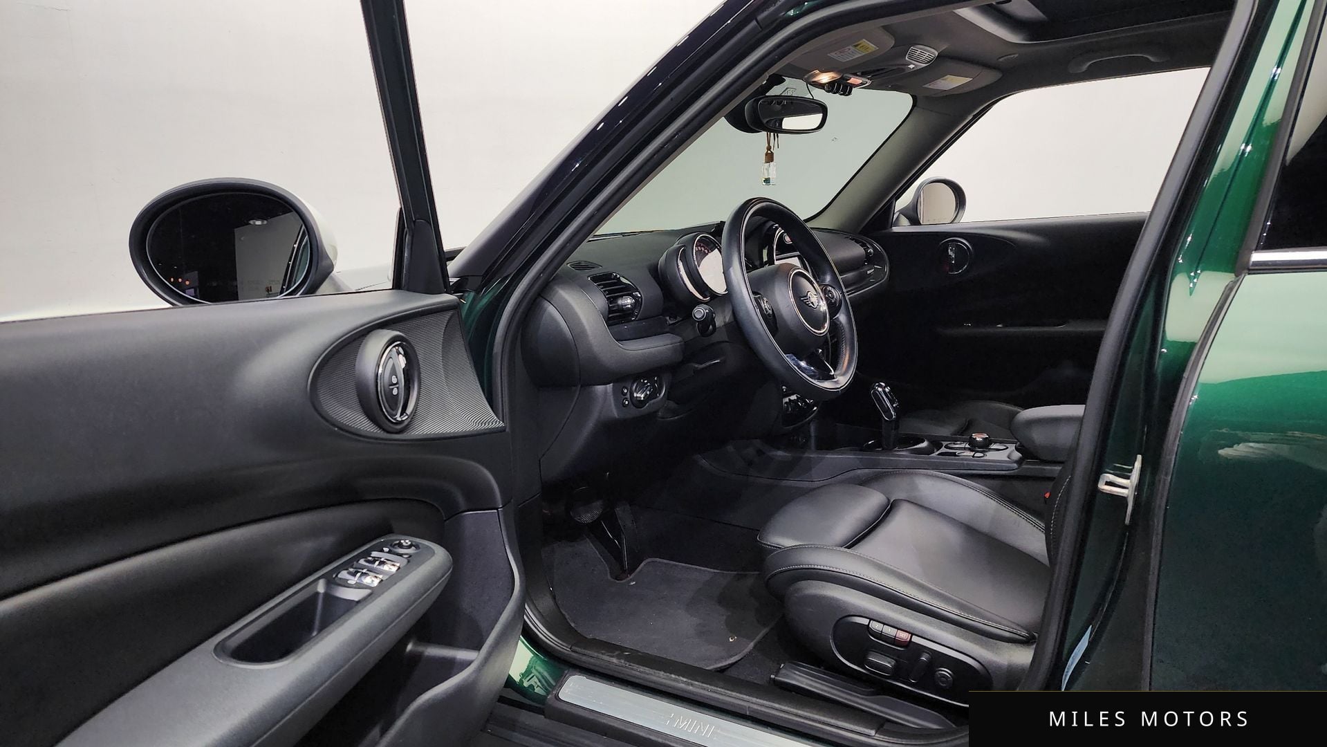 MINI Clubman 2019 — миниатюра 10