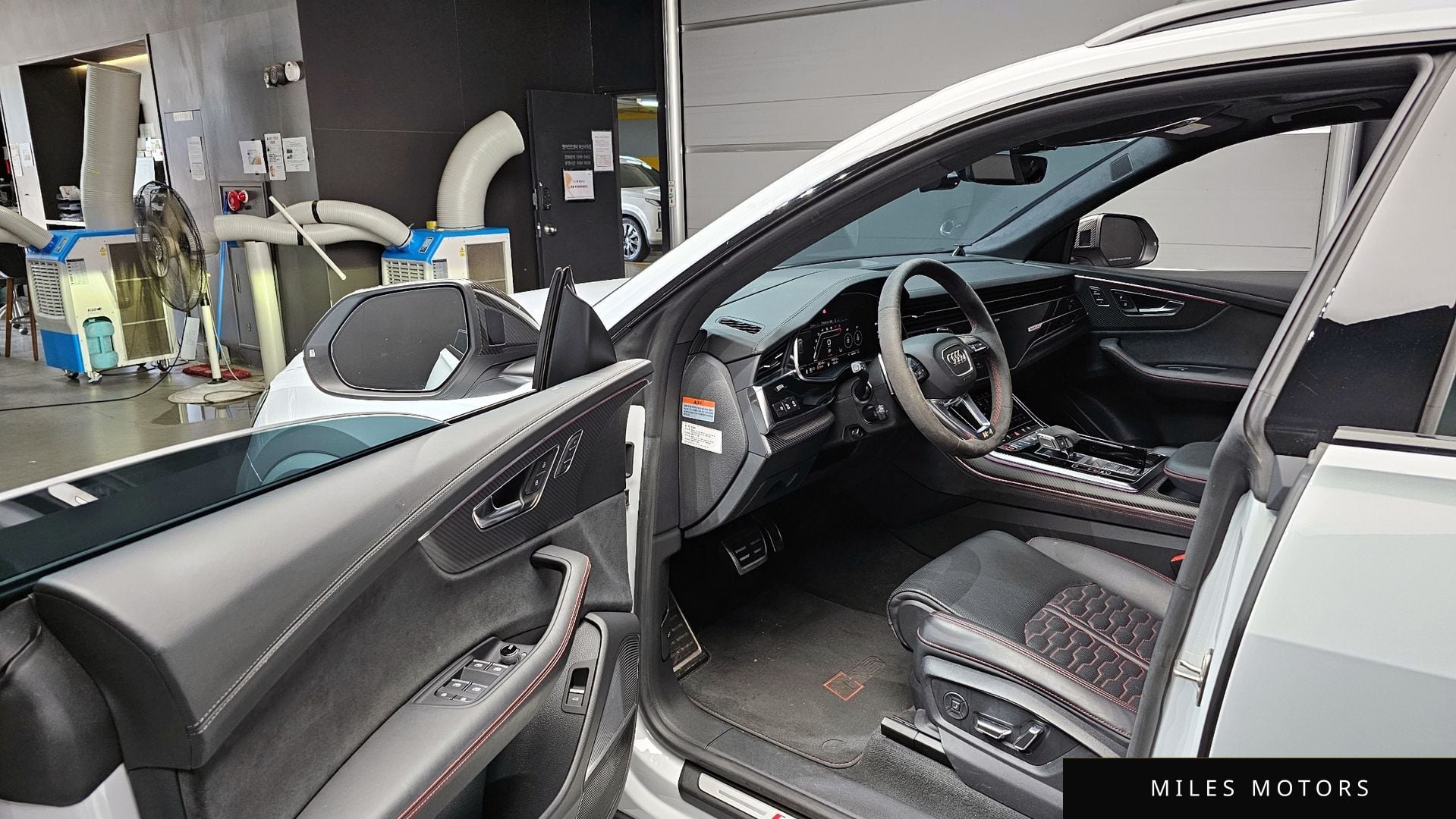 Audi RSQ8 (4M) 2023 — миниатюра 10