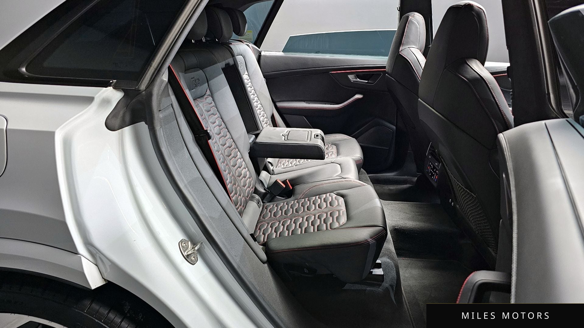 Audi RSQ8 (4M) 2023 — миниатюра 12