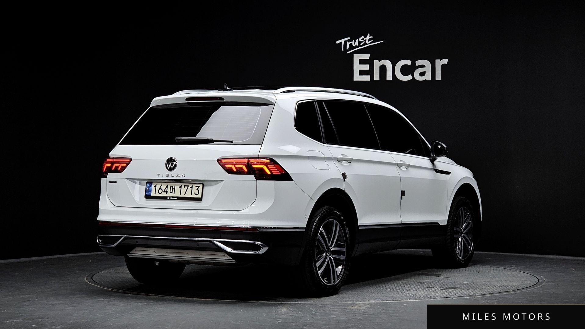 Volkswagen Tiguan 2023 — миниатюра 2