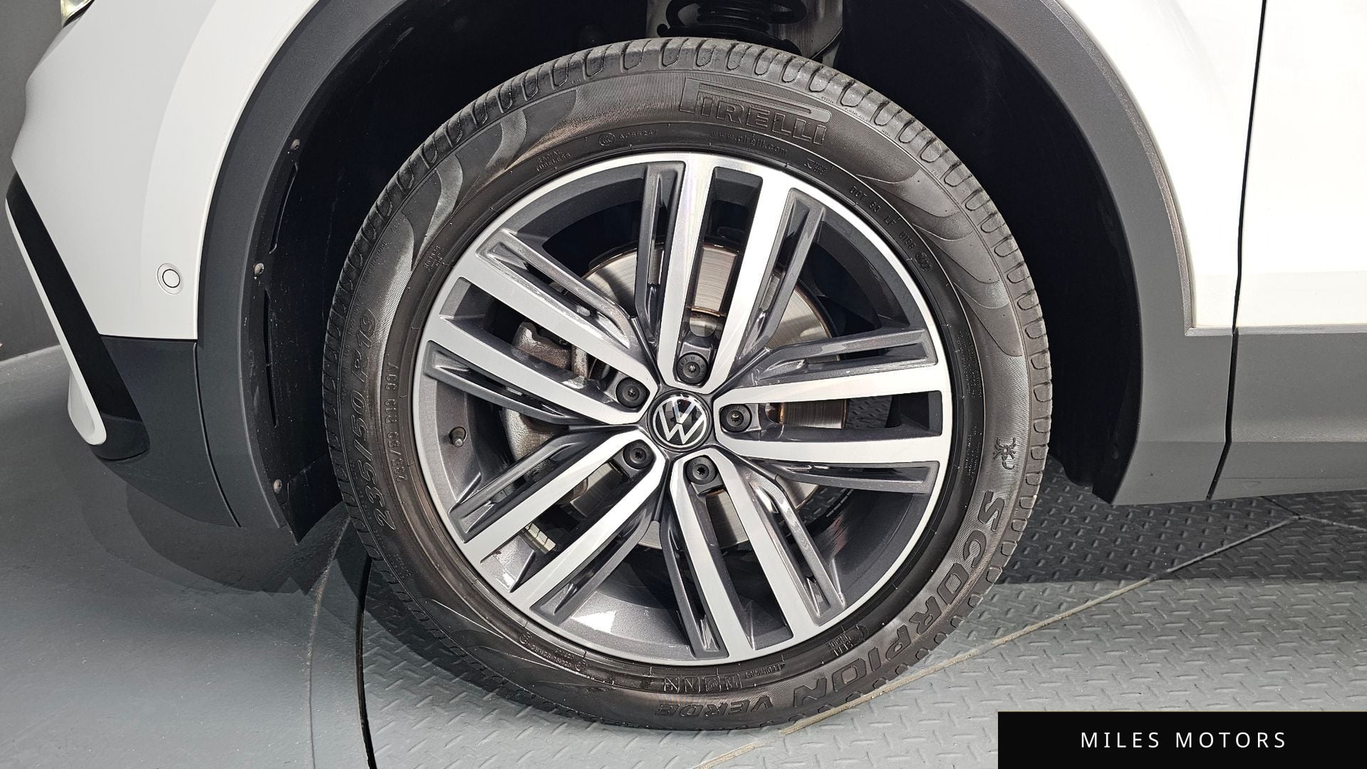 Volkswagen Tiguan 2023 — миниатюра 5