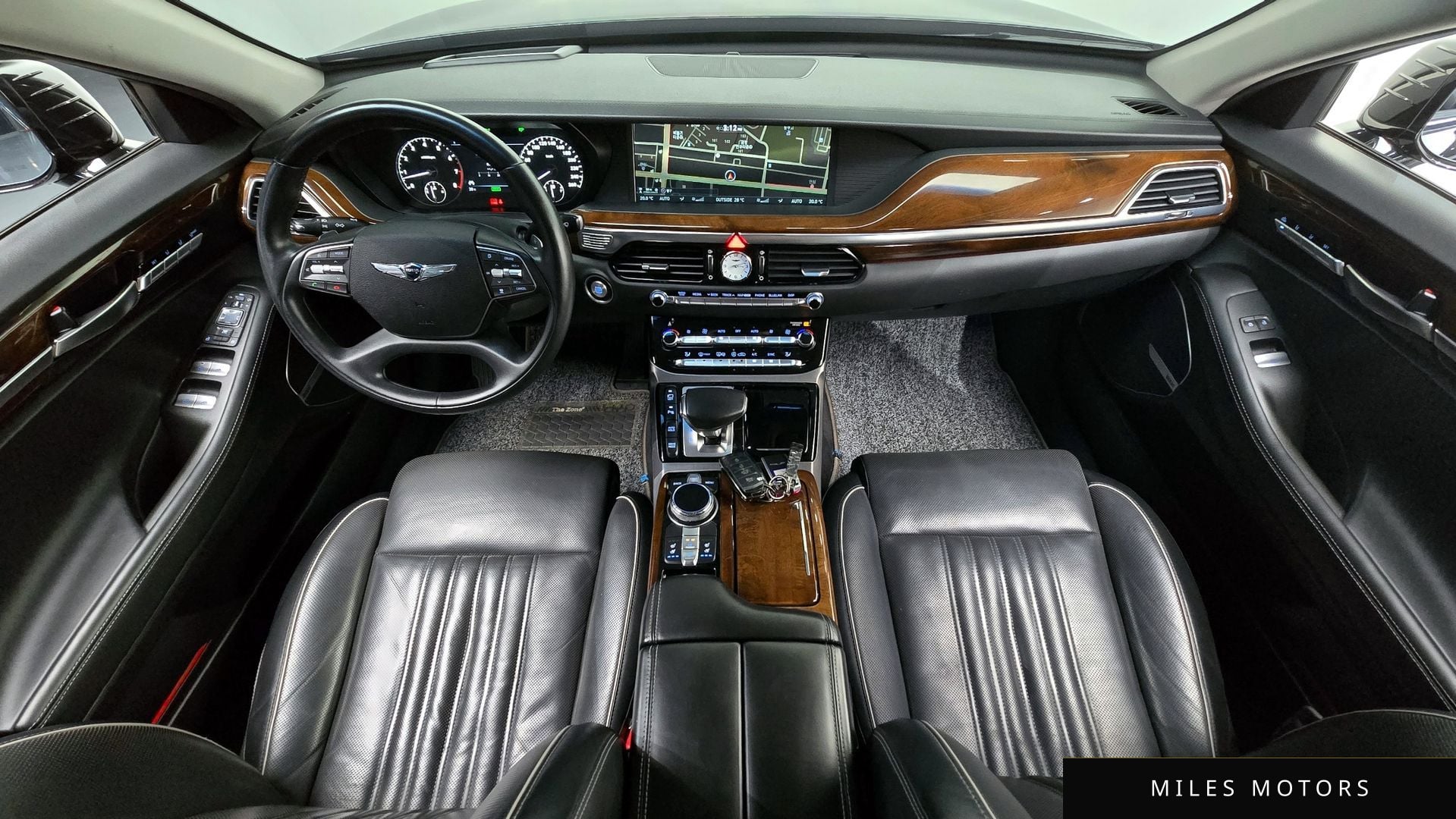Genesis EQ900 2018 — миниатюра 7