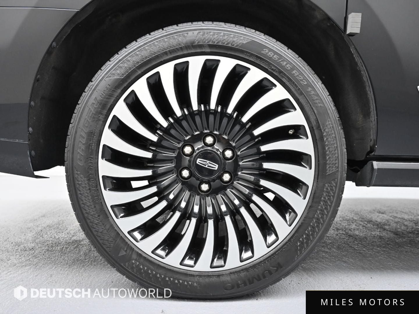 Lincoln Navigator 2020 — миниатюра 5