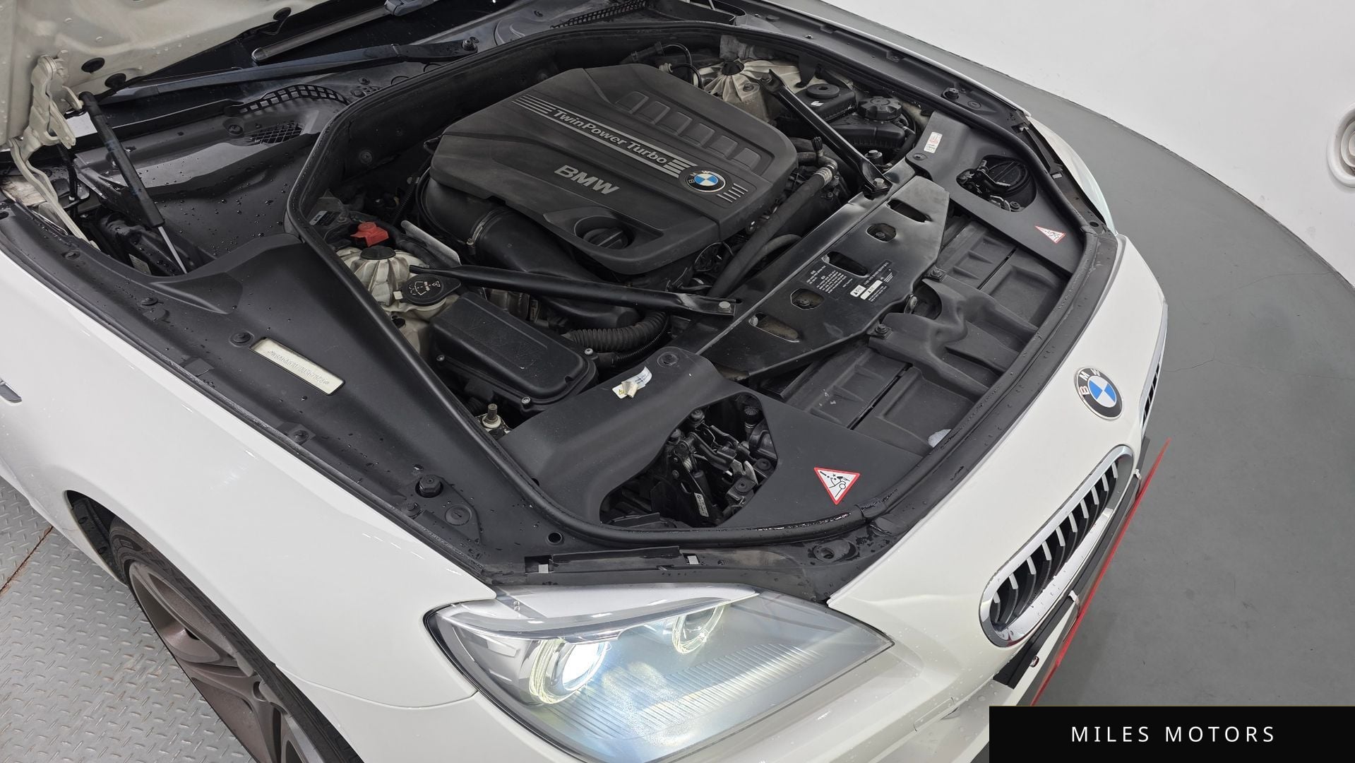 BMW 6 Series (F12) 2013 — миниатюра 6