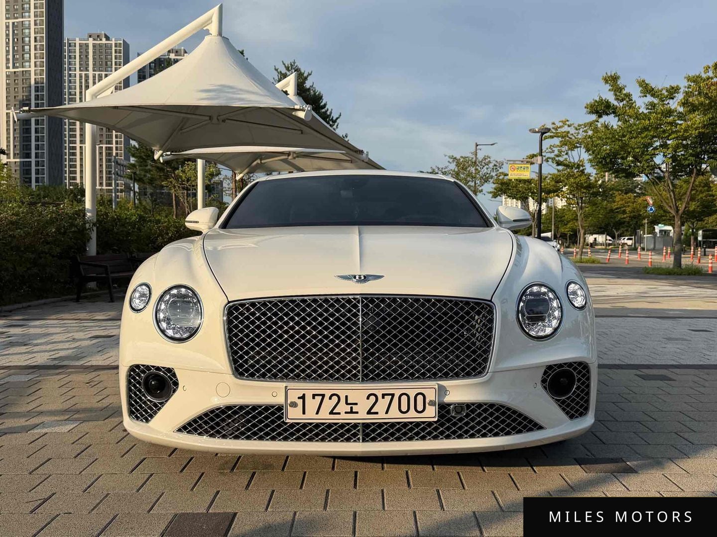Bentley Continental GT 2023 — миниатюра 3