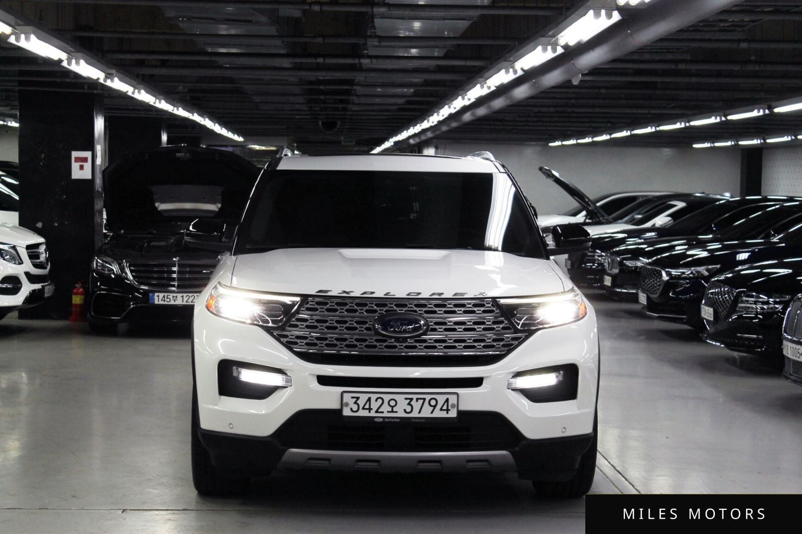 Ford Explorer 2020 — миниатюра 2