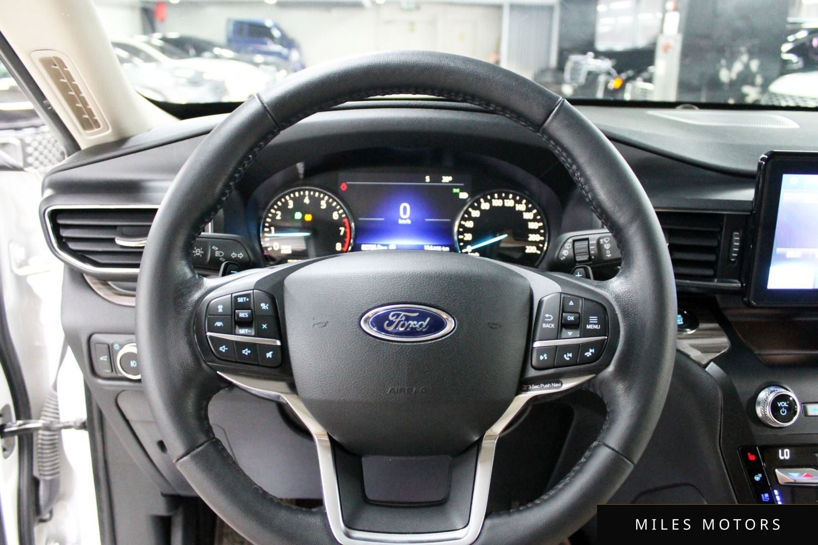 Ford Explorer 2020 — миниатюра 12