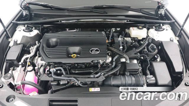 Лексус ES300h 2025 — миниатюра 6