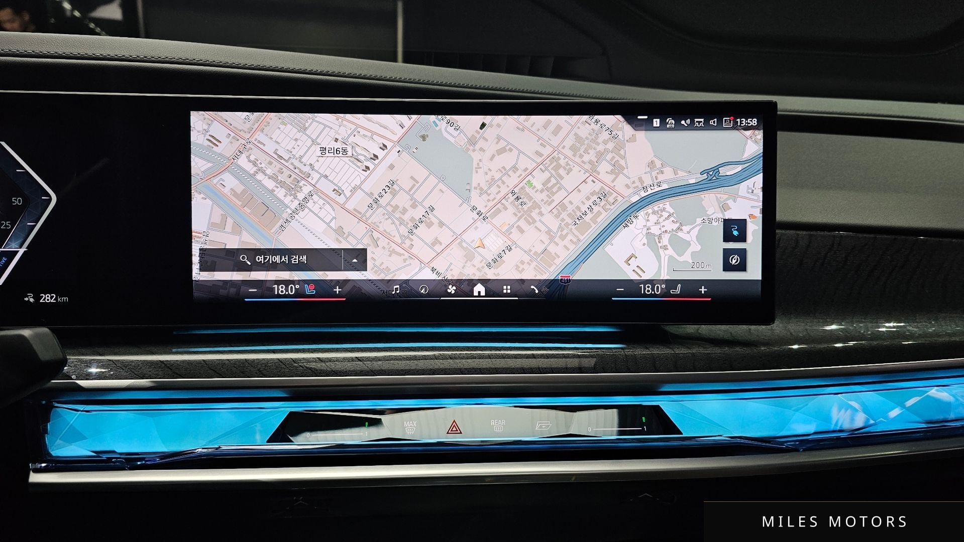 BMW i7 (G70) 2023 — миниатюра 6