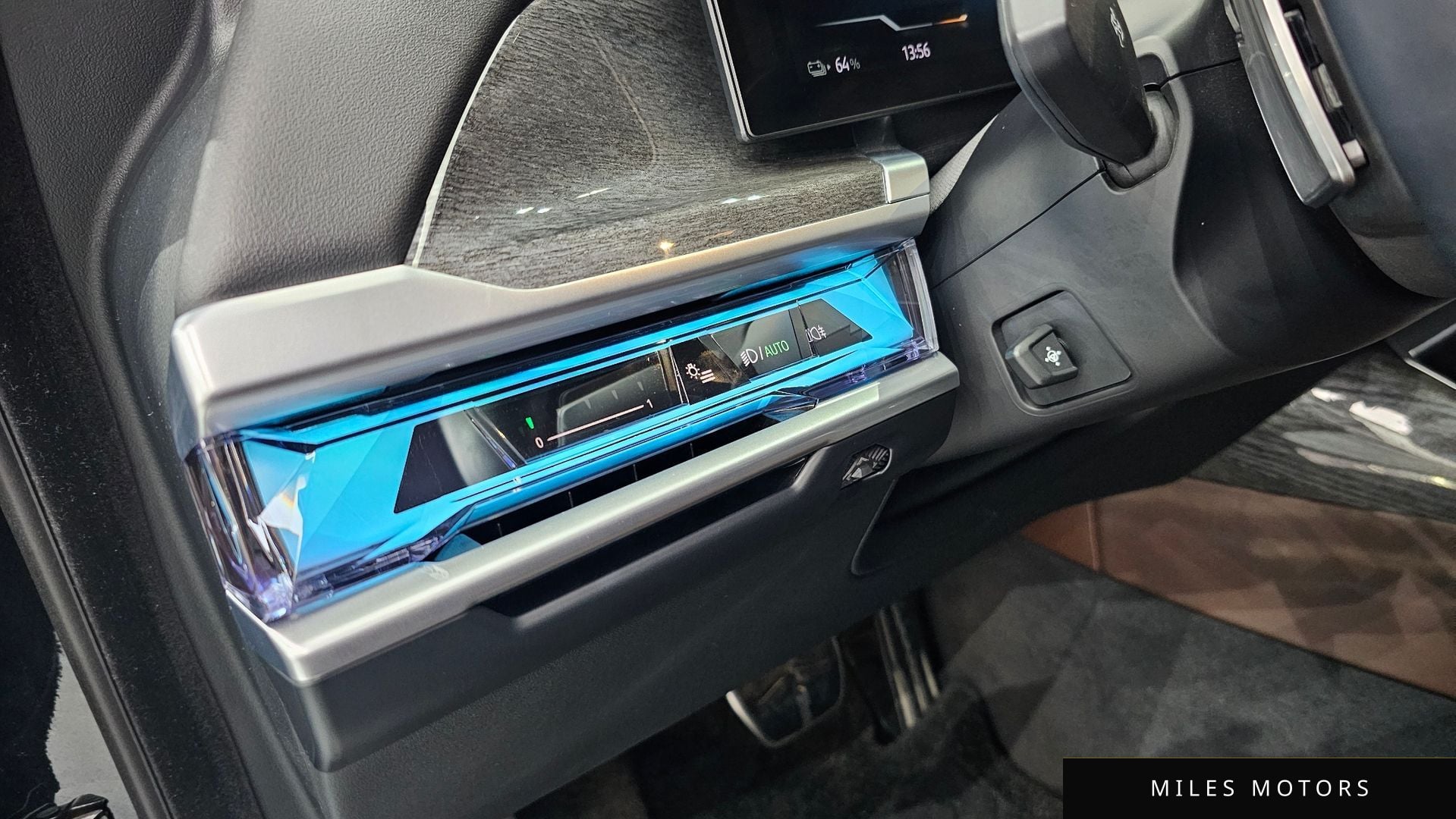 BMW i7 (G70) 2023 — миниатюра 10