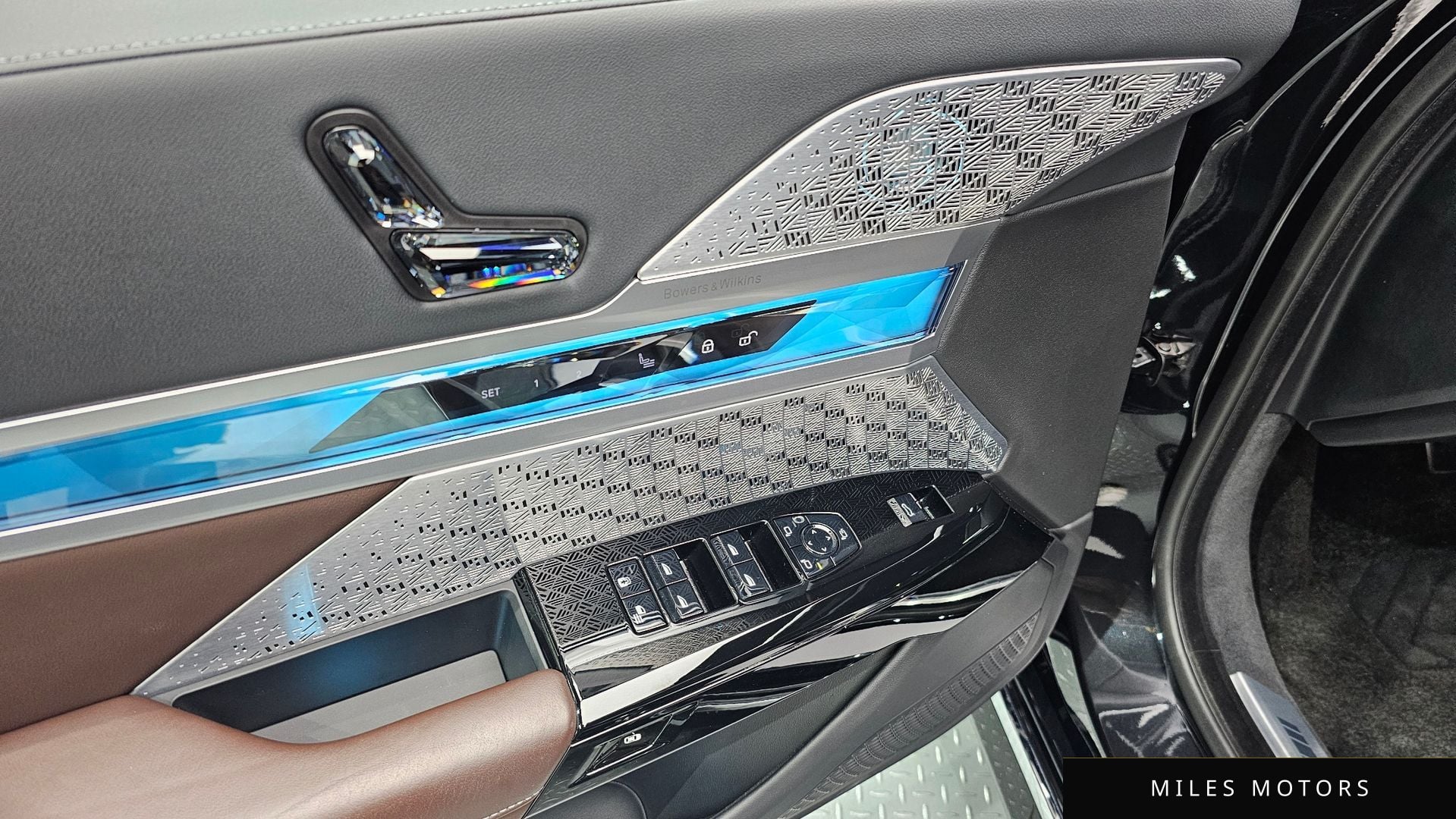 BMW i7 (G70) 2023 — миниатюра 11