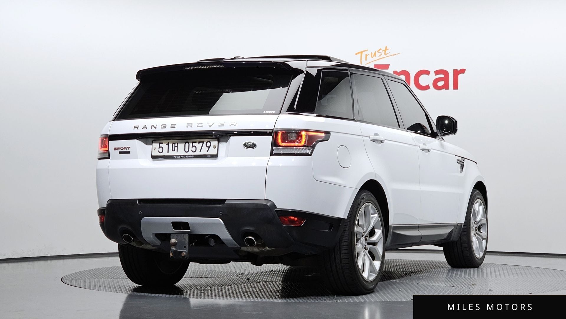Land Rover Range Rover Sport 2016 — миниатюра 2
