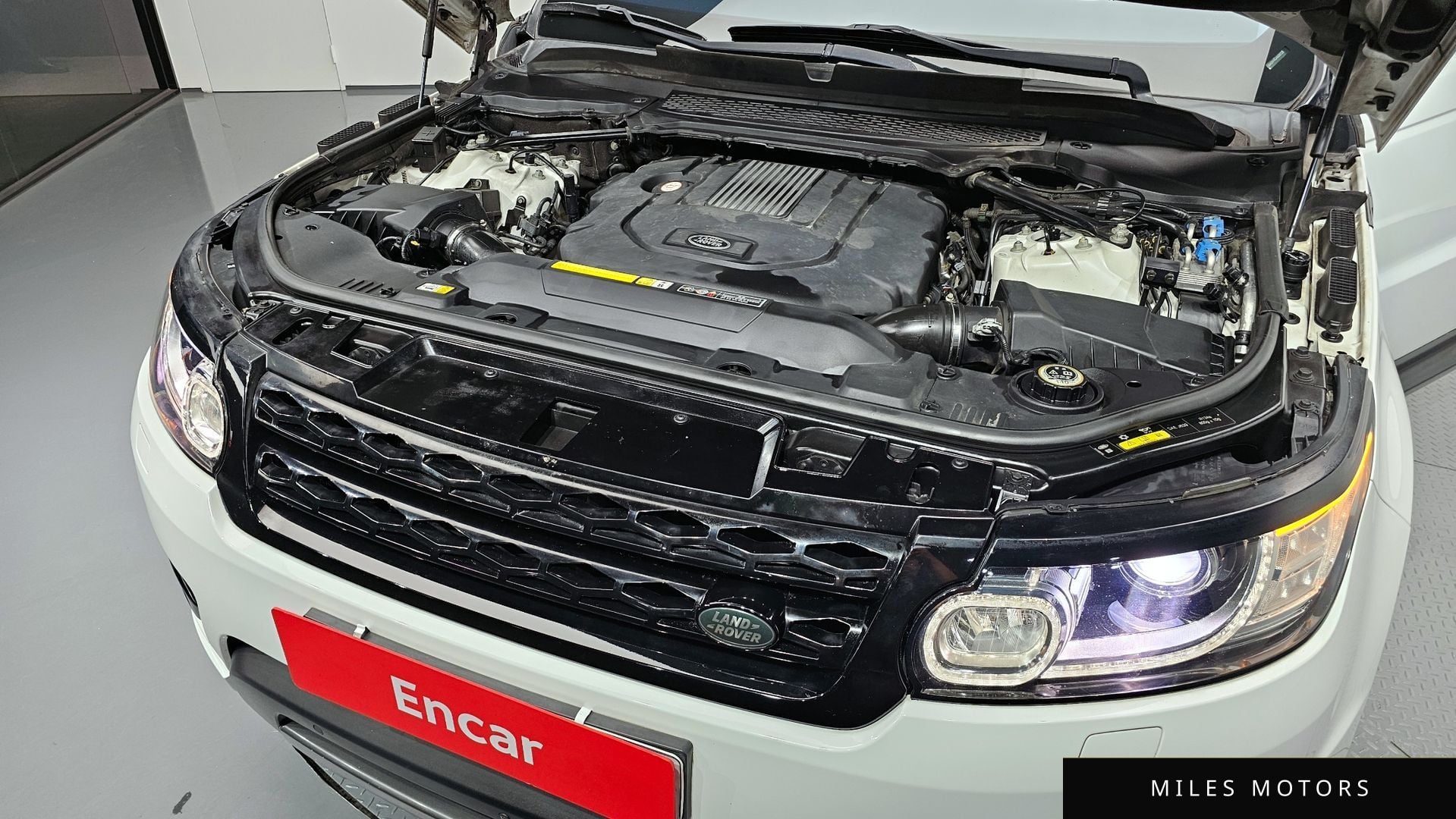 Land Rover Range Rover Sport 2016 — миниатюра 6
