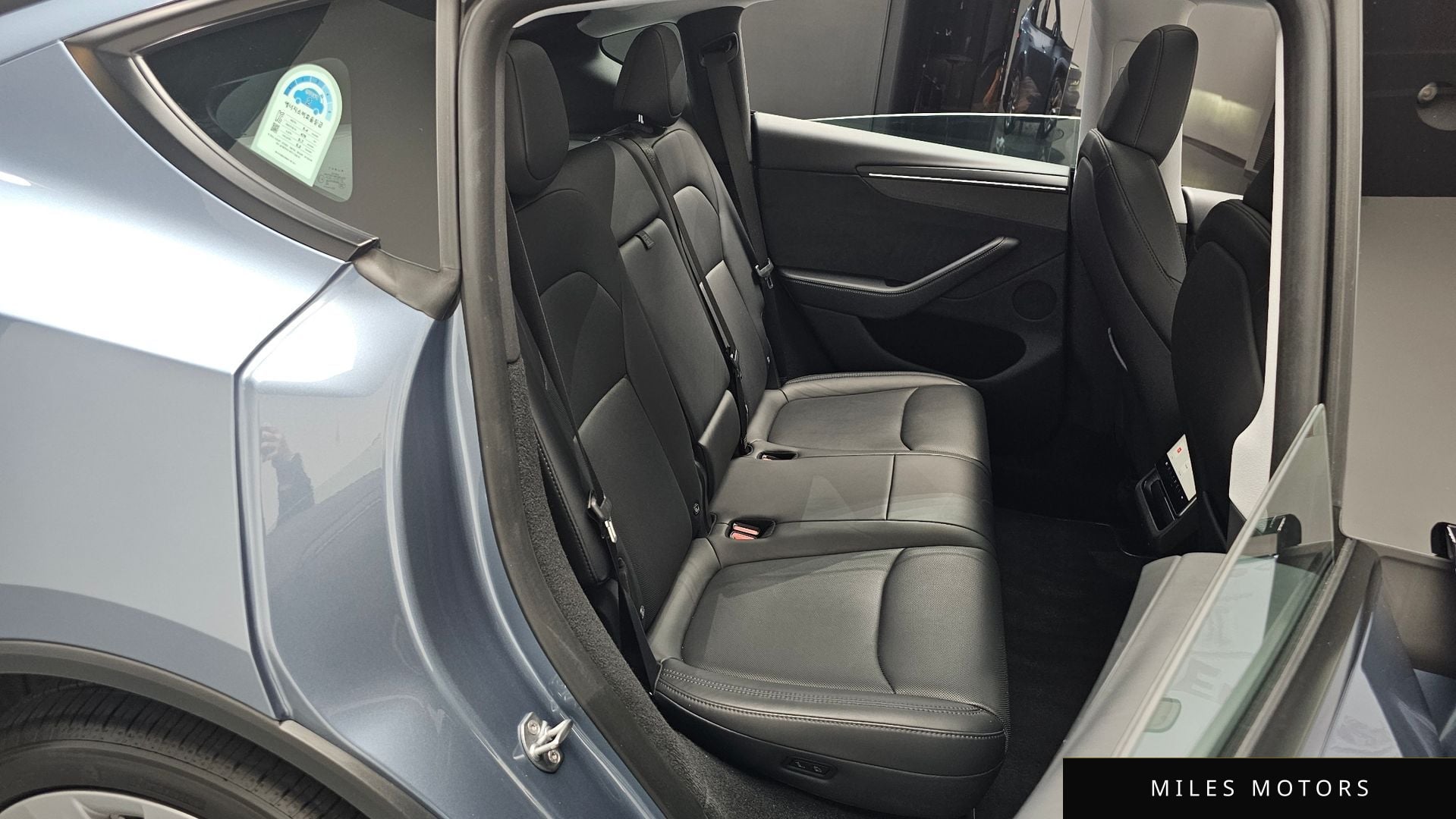 Tesla Model Y 2025 — миниатюра 11