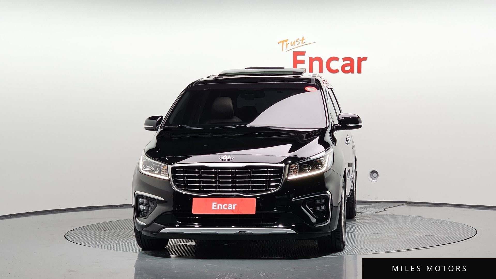 Kia Canival 2019 — миниатюра 3