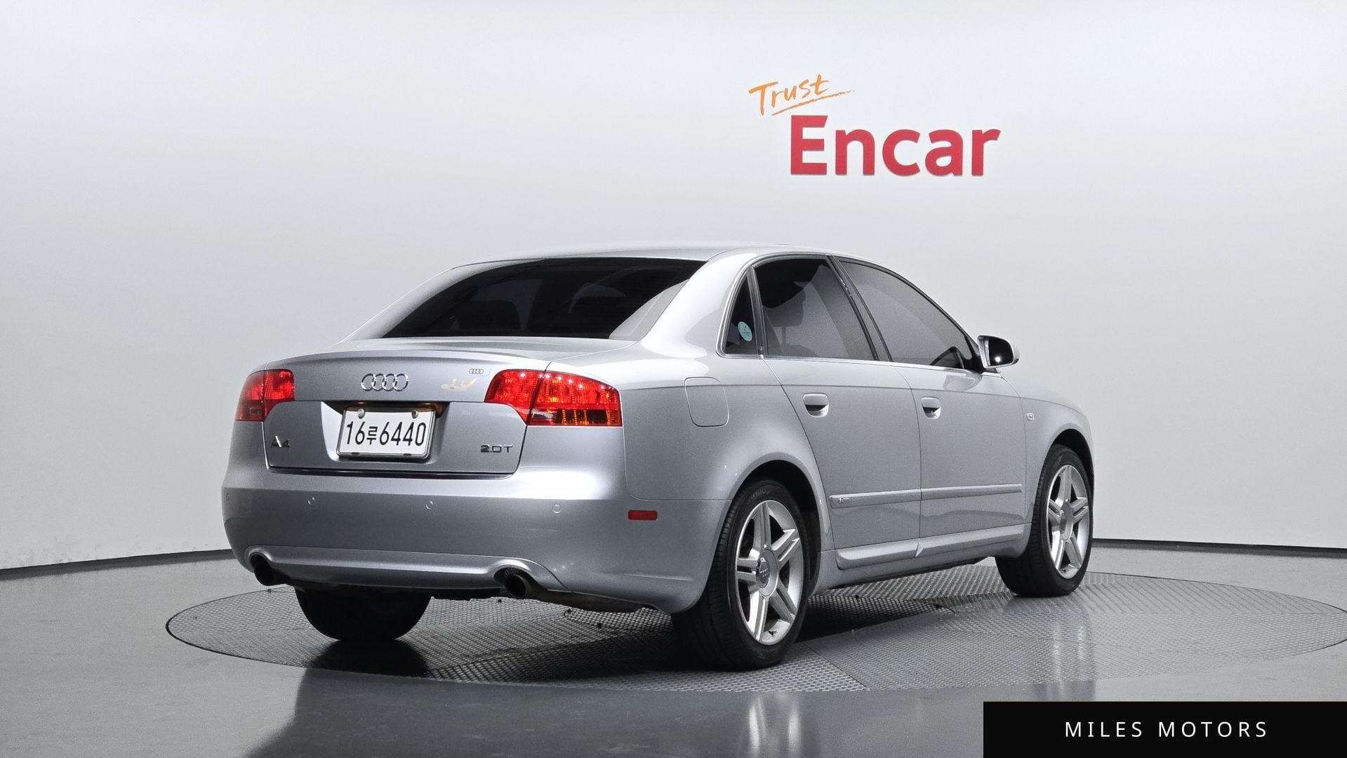 Audi A4 2008 — миниатюра 2