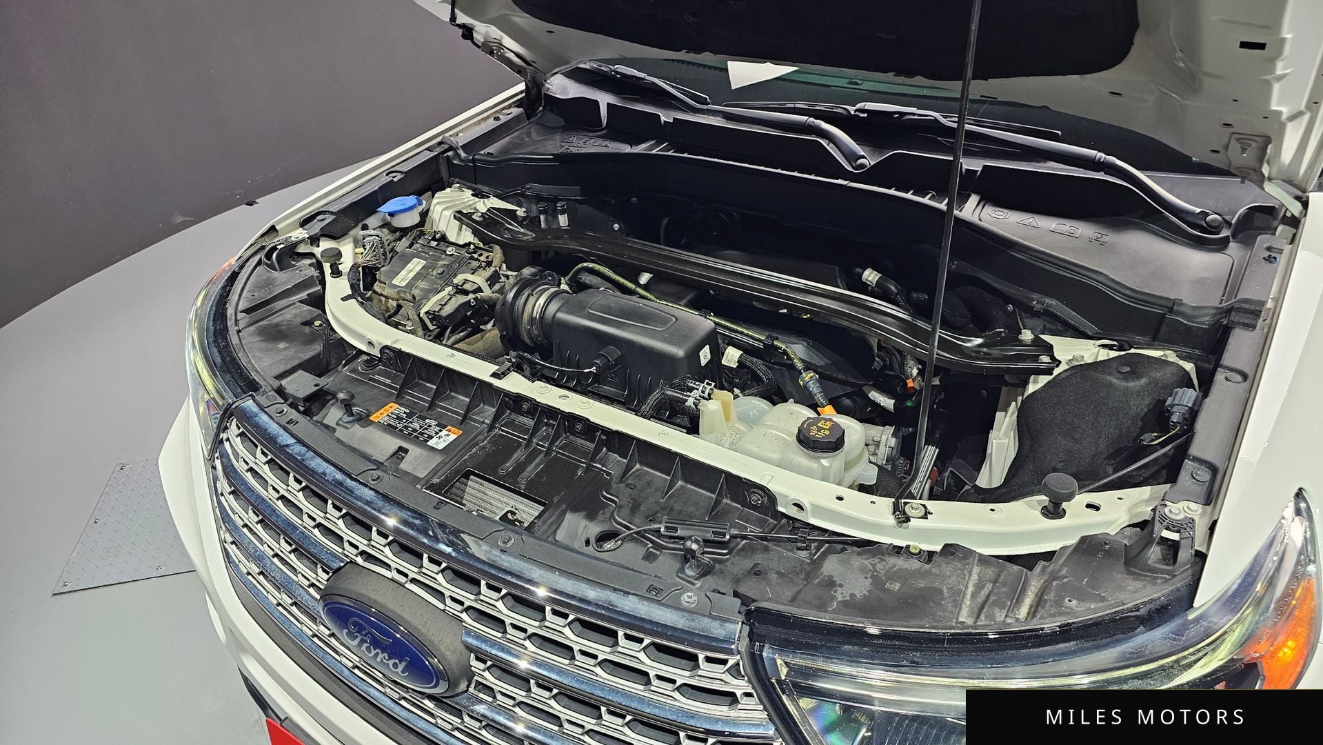 Ford Explorer 2020 — миниатюра 6