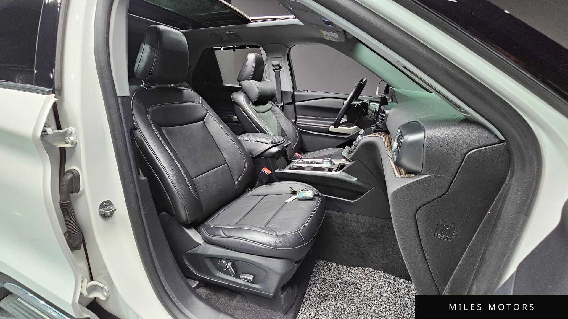 Ford Explorer 2020 — миниатюра 10