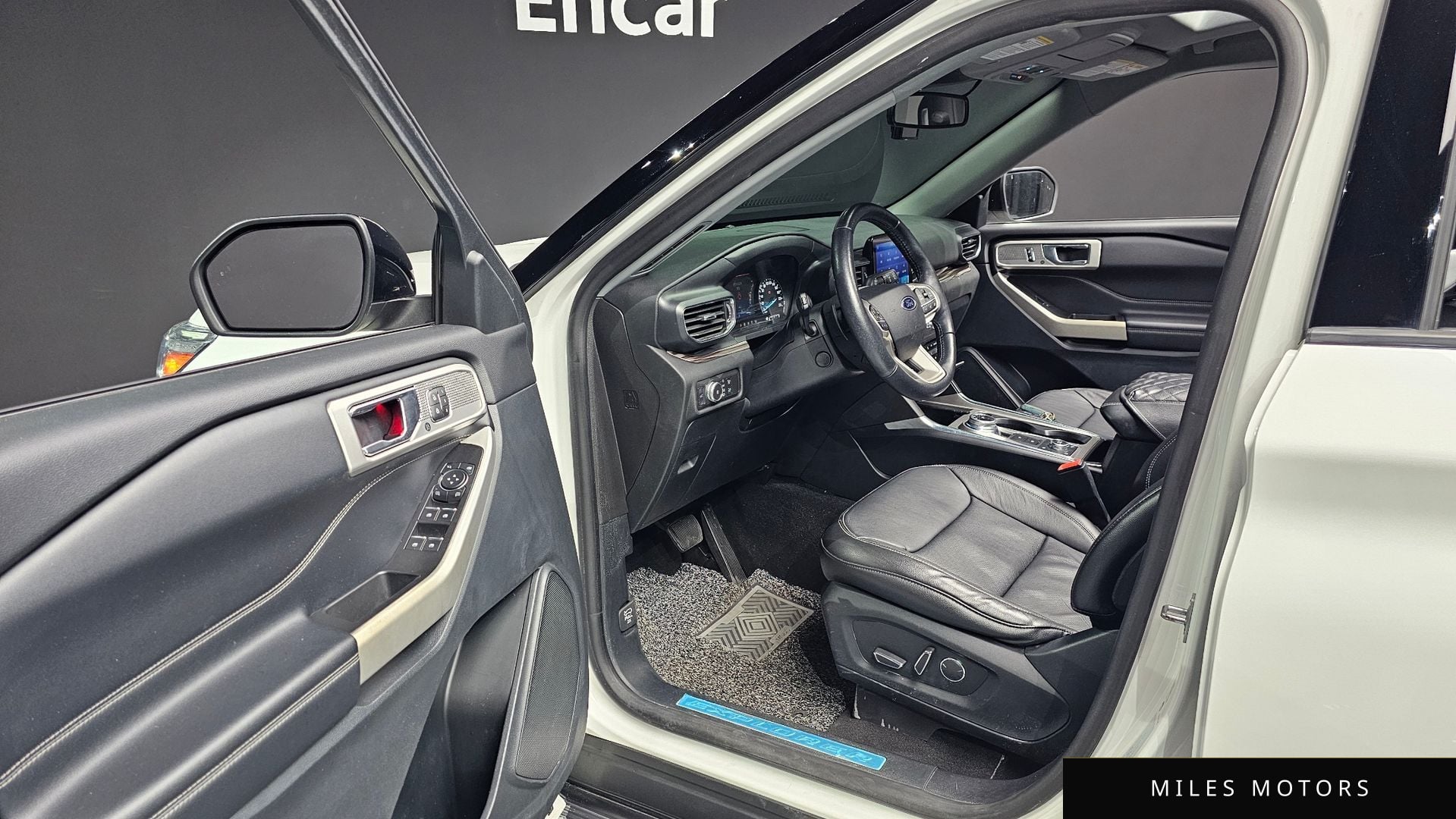 Ford Explorer 2020 — миниатюра 12