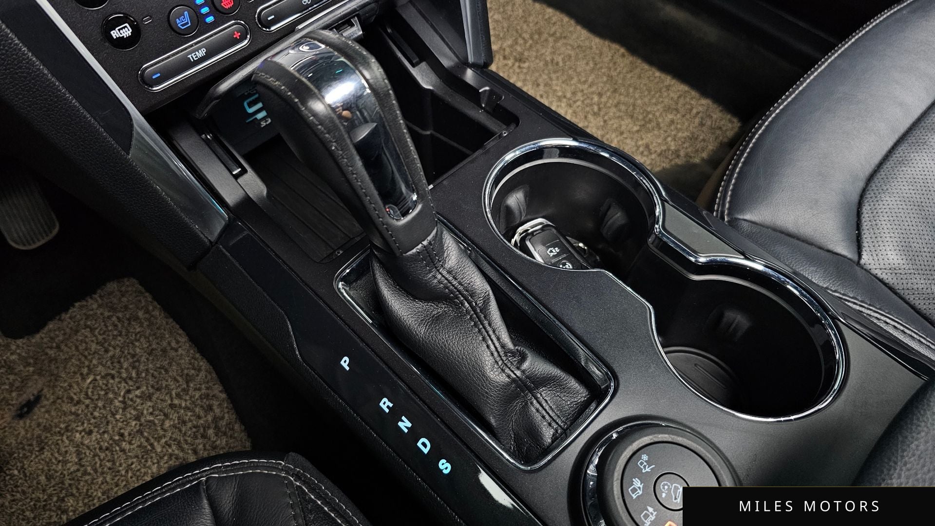 Ford Explorer 2016 — миниатюра 9