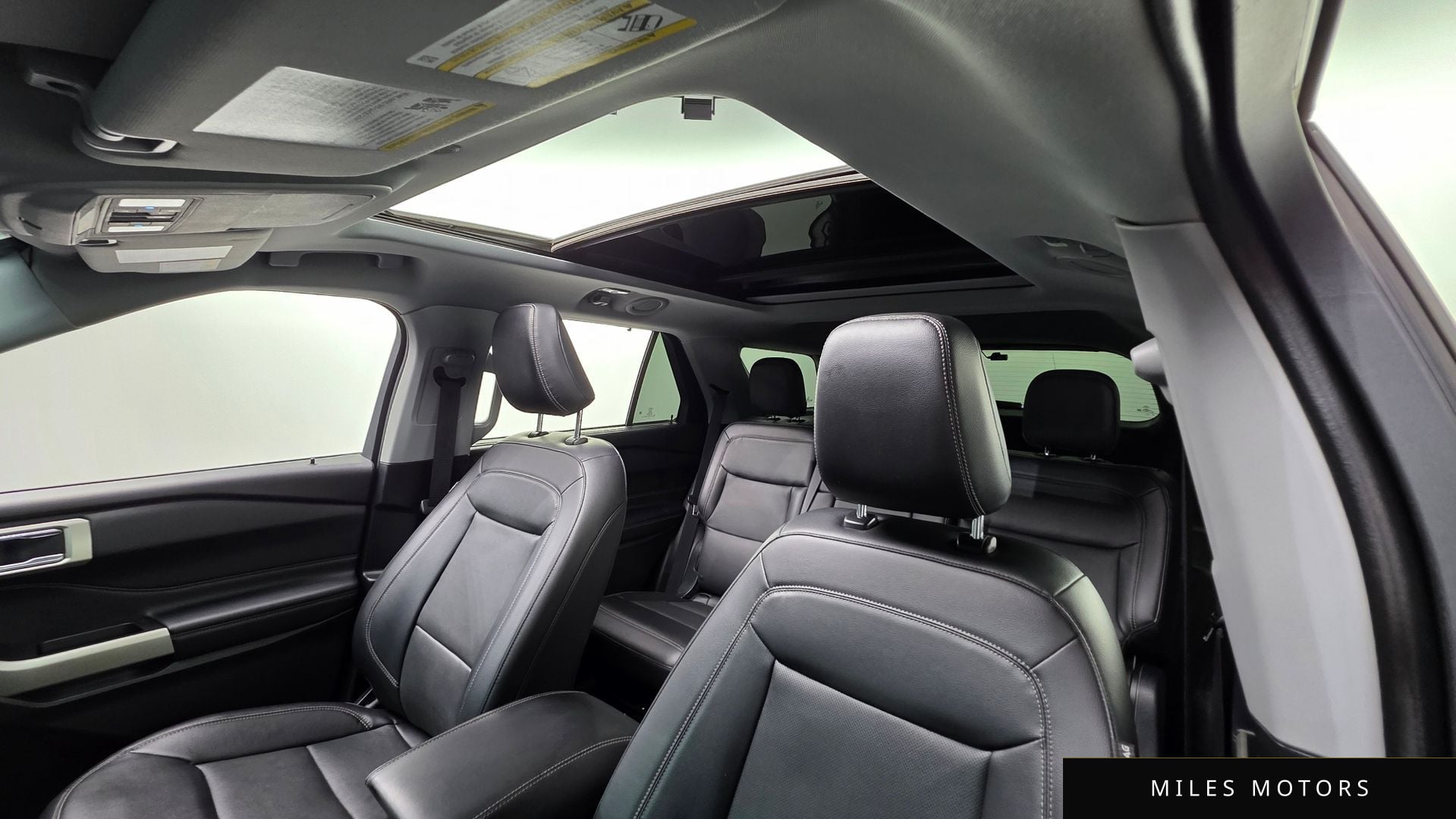 Ford Explorer 2021 — миниатюра 11
