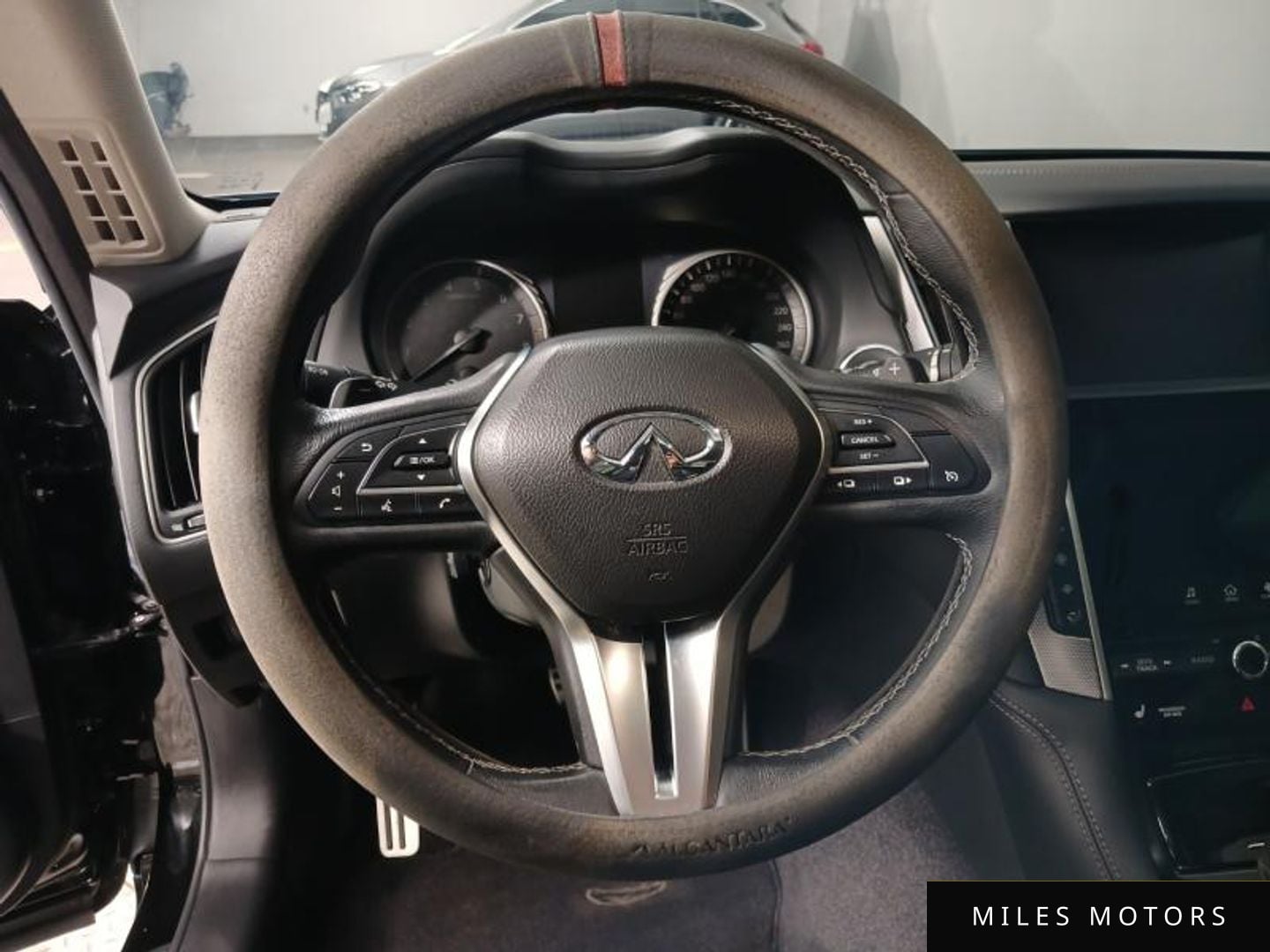 Infiniti Q50 2018 — миниатюра 11