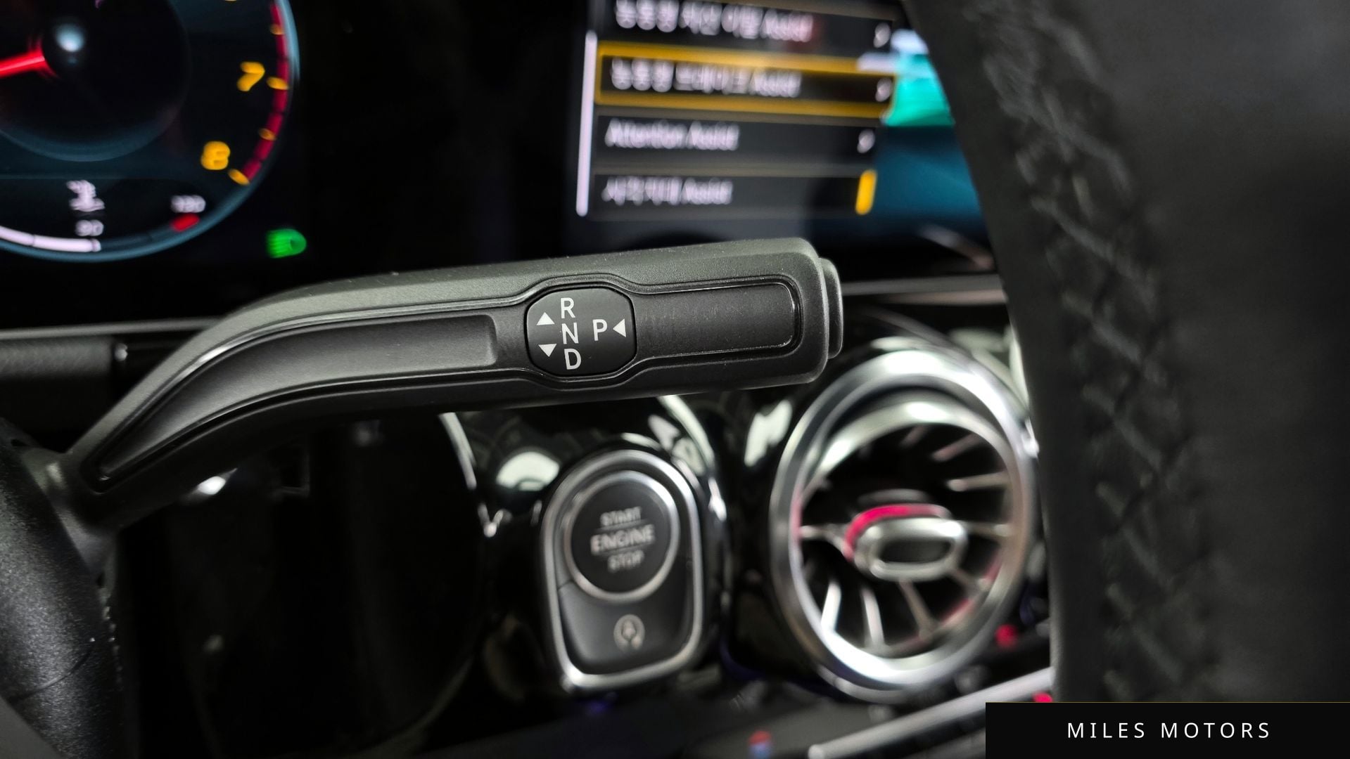 Mercedes-Benz GLA-Class H247 2020 — миниатюра 9