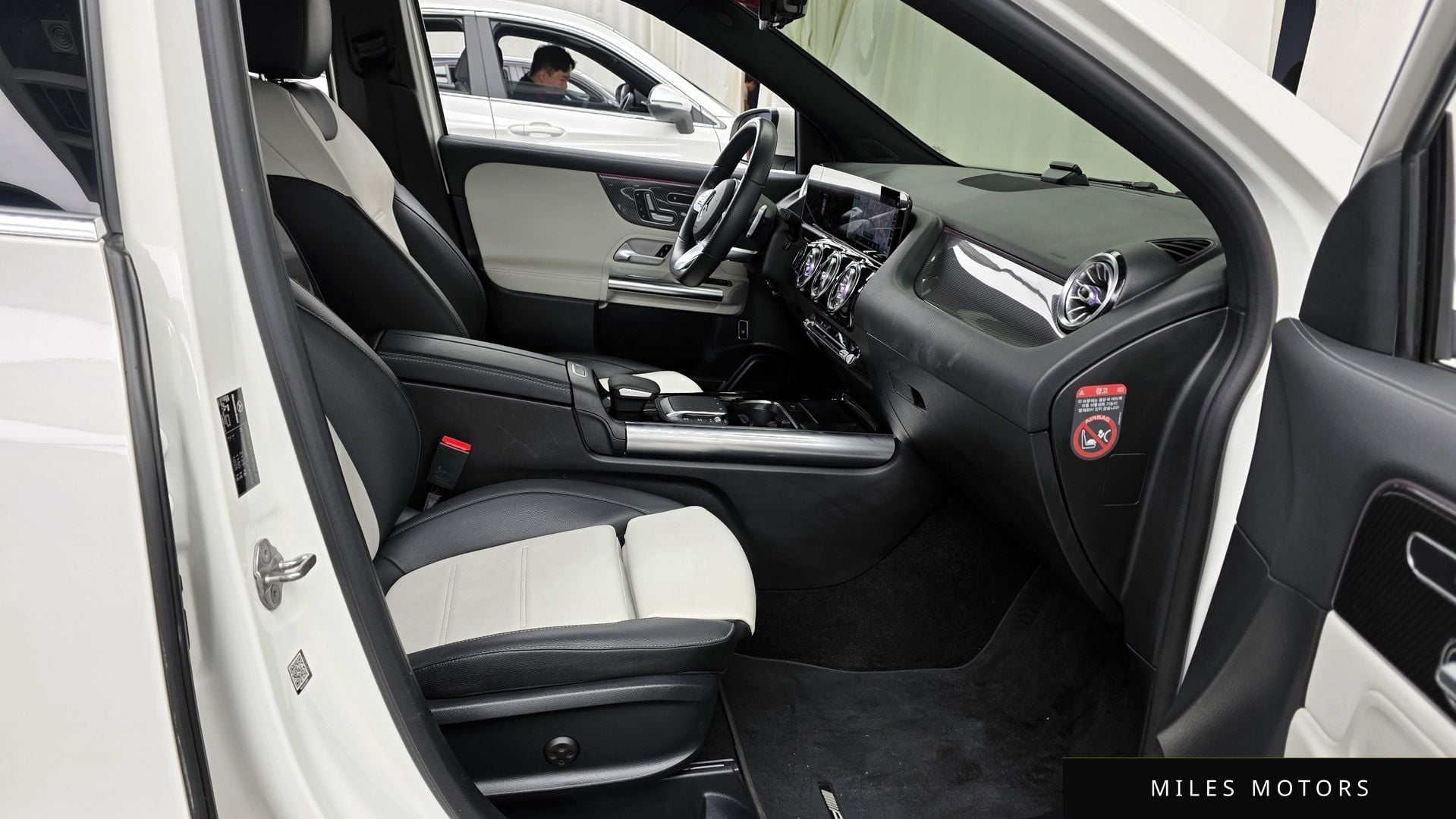 Mercedes-Benz GLA-Class H247 2020 — миниатюра 11