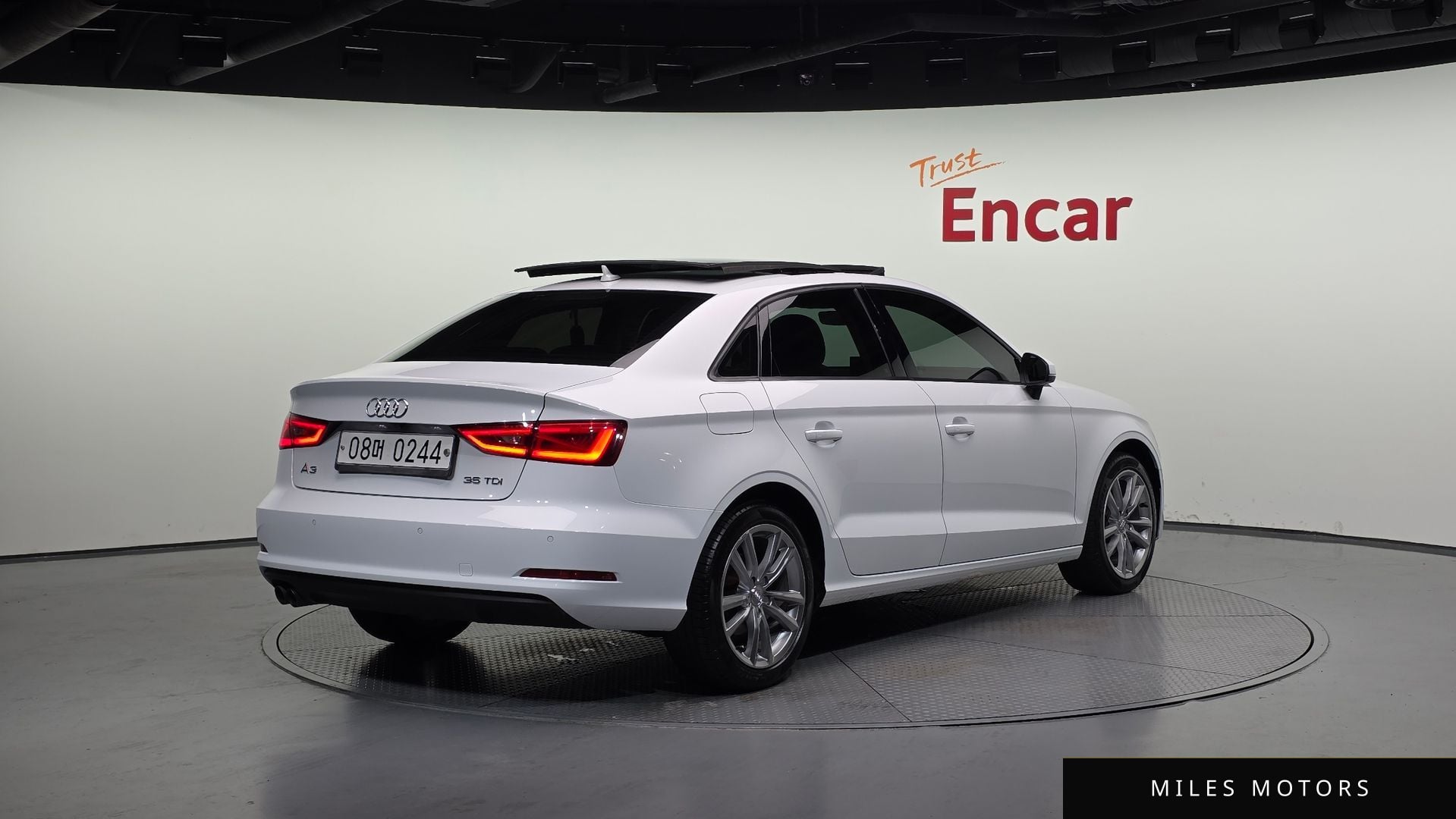 Audi A3 2016 — миниатюра 2