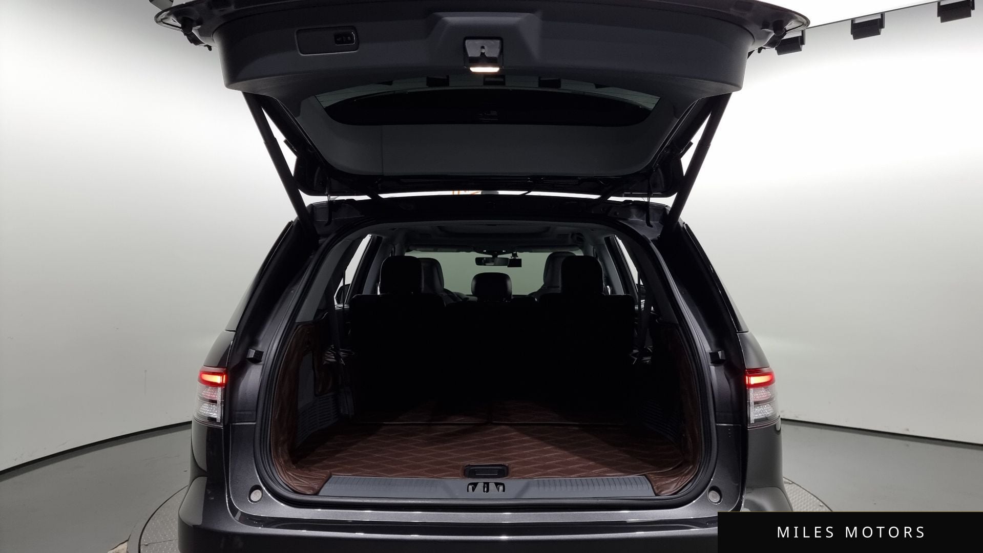 Lincoln 에비에이터 2020 — миниатюра 20
