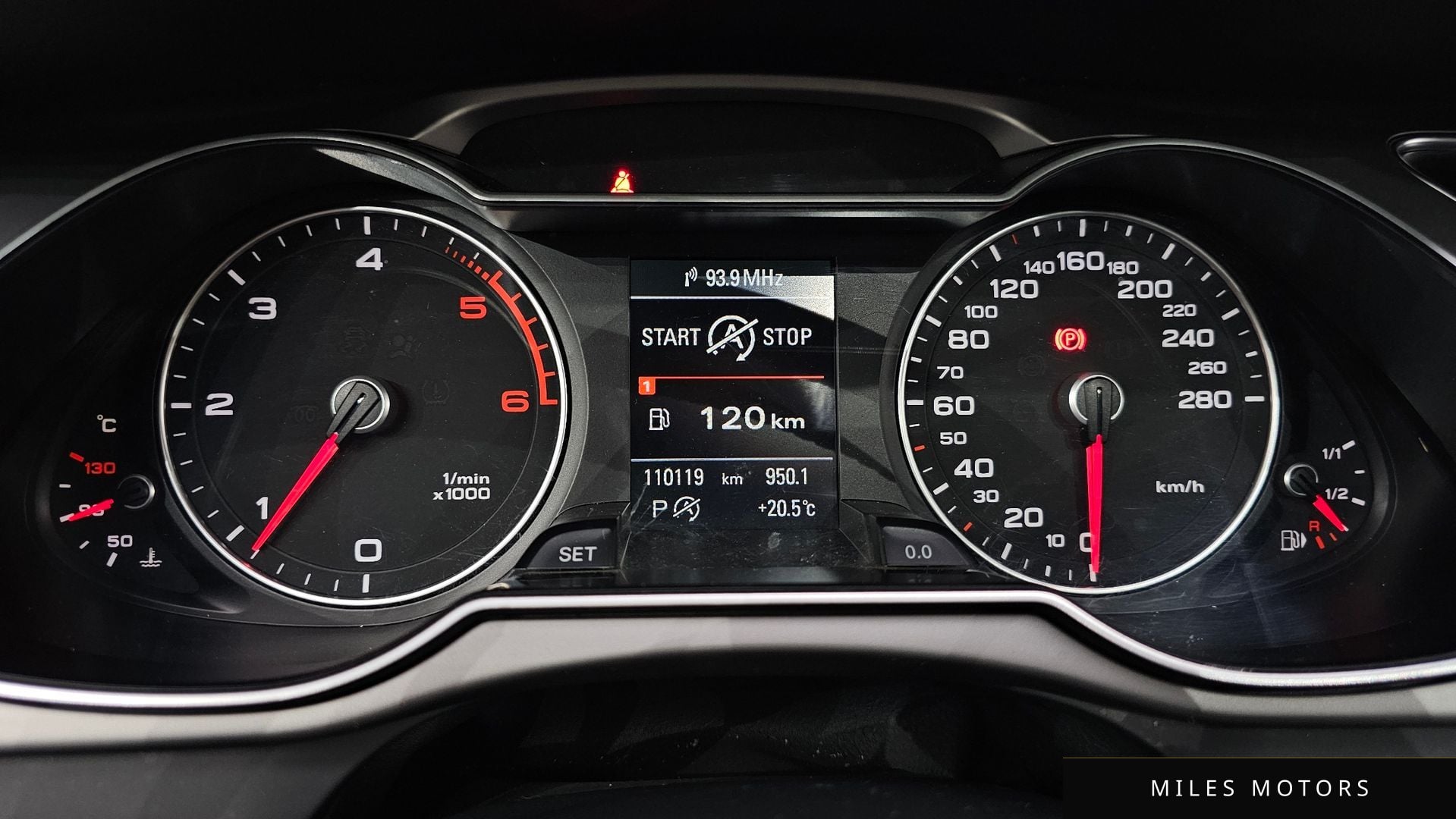 Audi A4 2015 — миниатюра 8