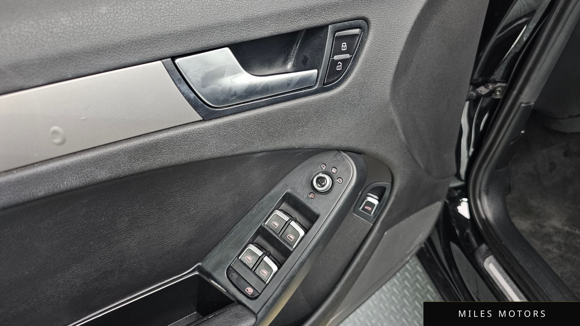 Audi A4 2015 — миниатюра 17