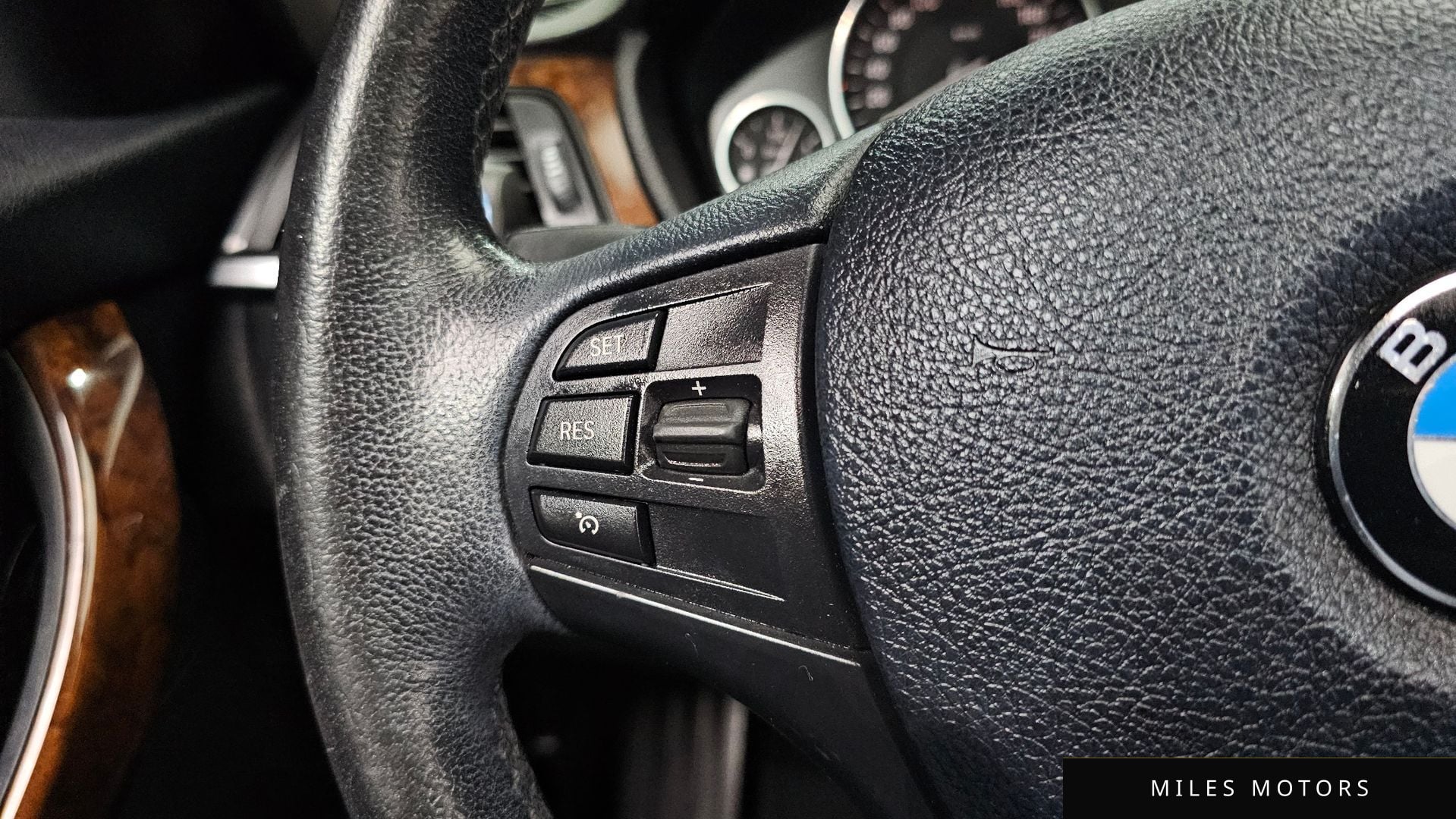 BMW 3 Series (F30) 2012 — миниатюра 10
