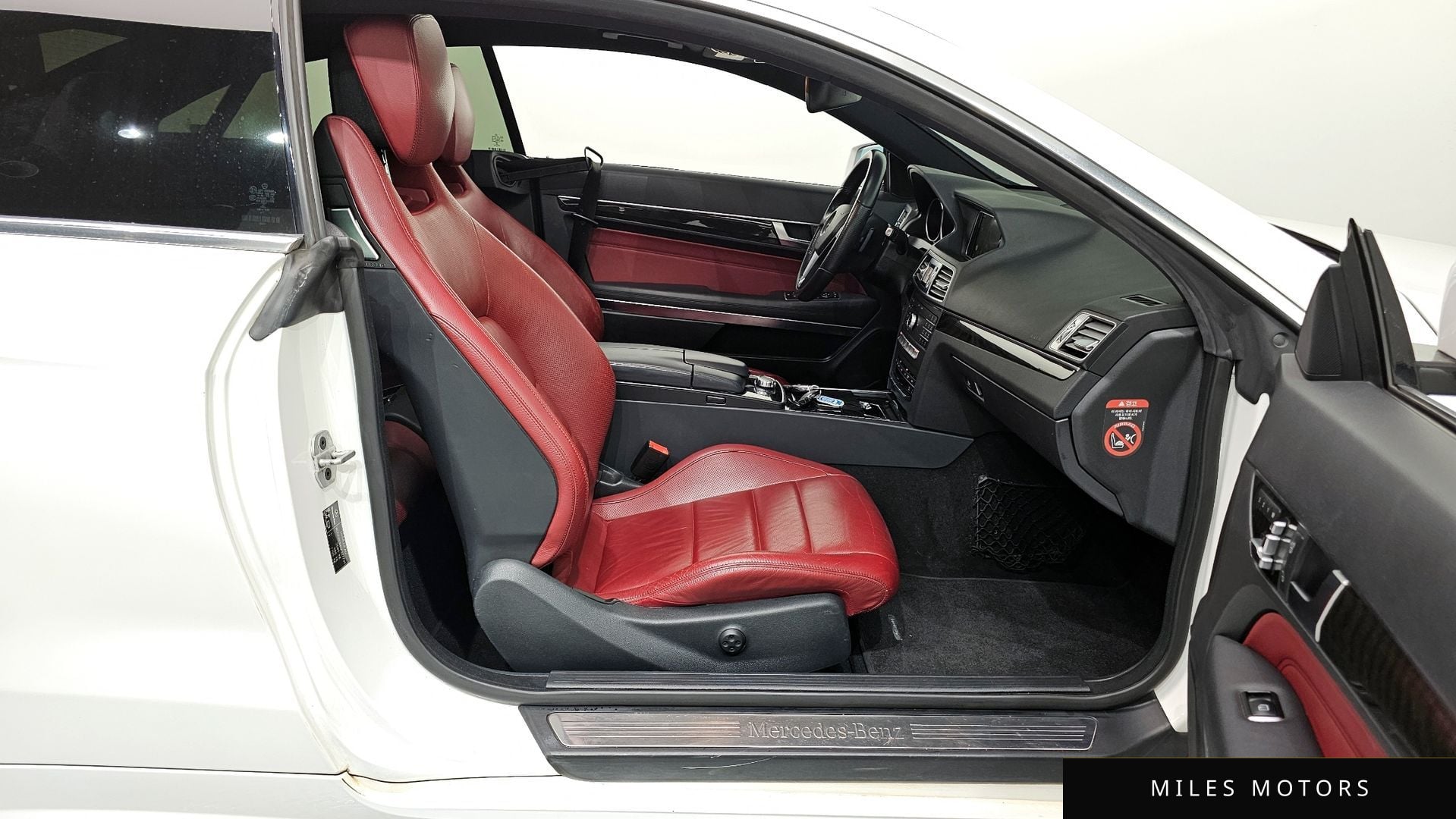Mercedes-Benz E-Class W212 2016 — миниатюра 11