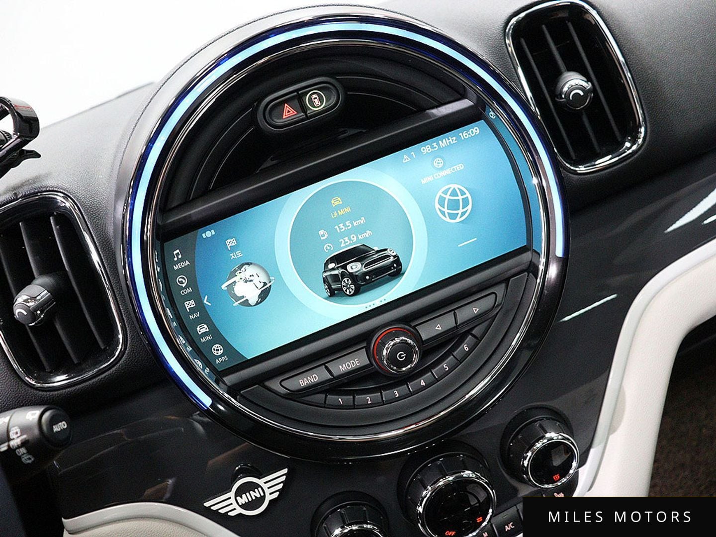 MINI Countryman 2019 — миниатюра 8