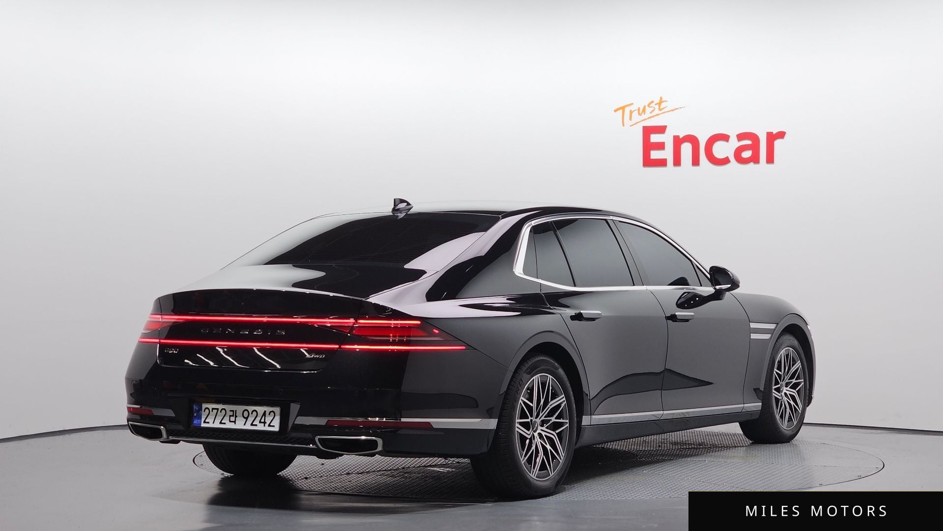 Genesis G90 (RS4) 2022 — миниатюра 2