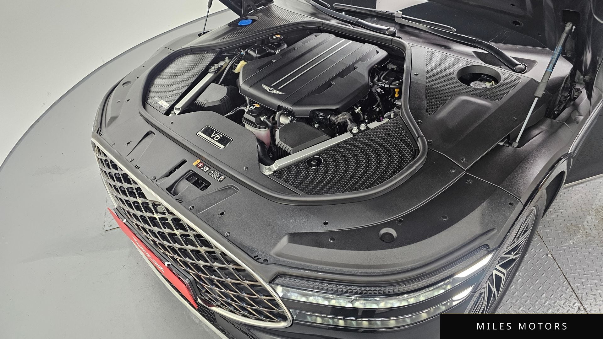 Genesis G90 (RS4) 2022 — миниатюра 6