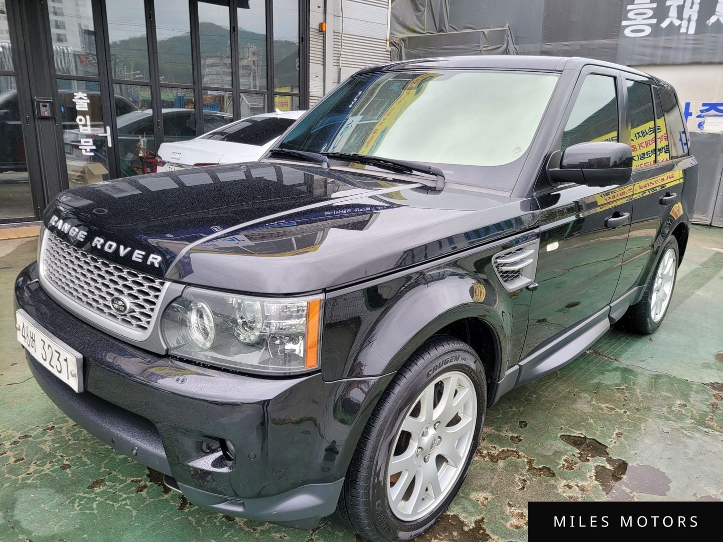 Land Rover Range Rover Sport 2010 — миниатюра 2