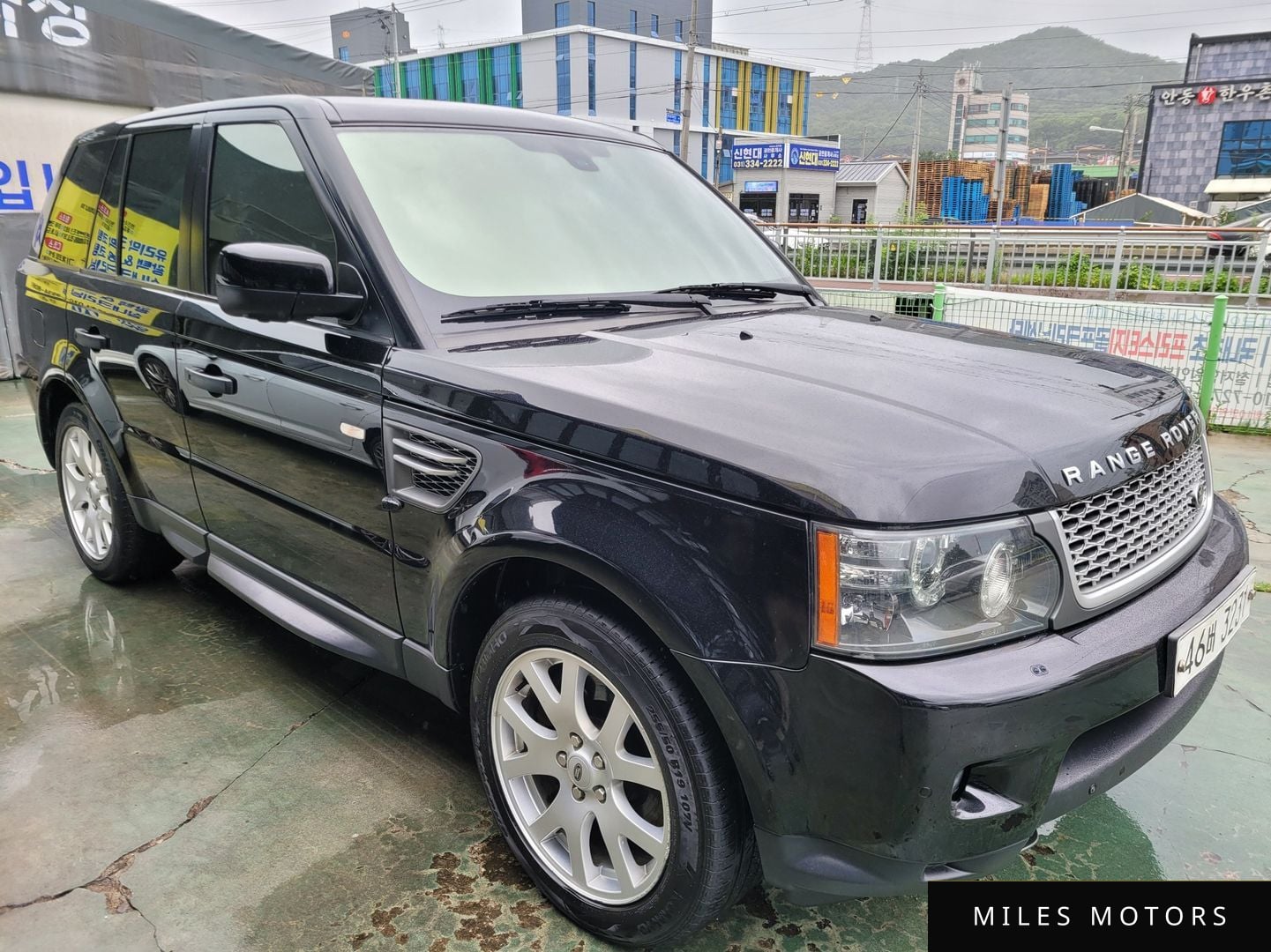 Land Rover Range Rover Sport 2010 — миниатюра 3