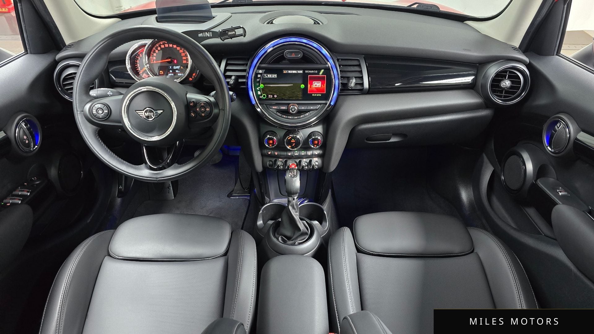 MINI 쿠퍼 2019 — миниатюра 7